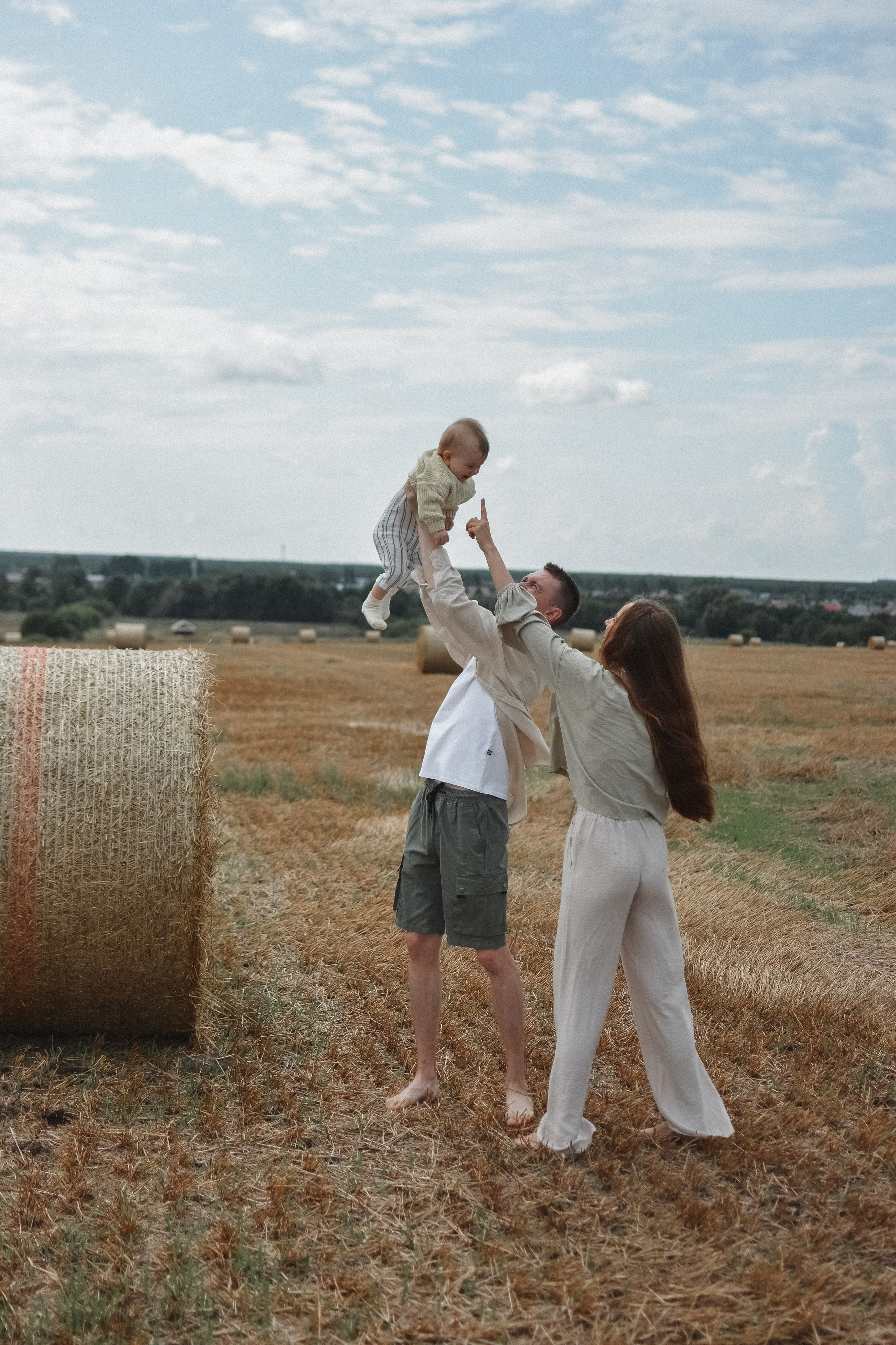 Семейная серия в поле. Alenasokolowa.ru
