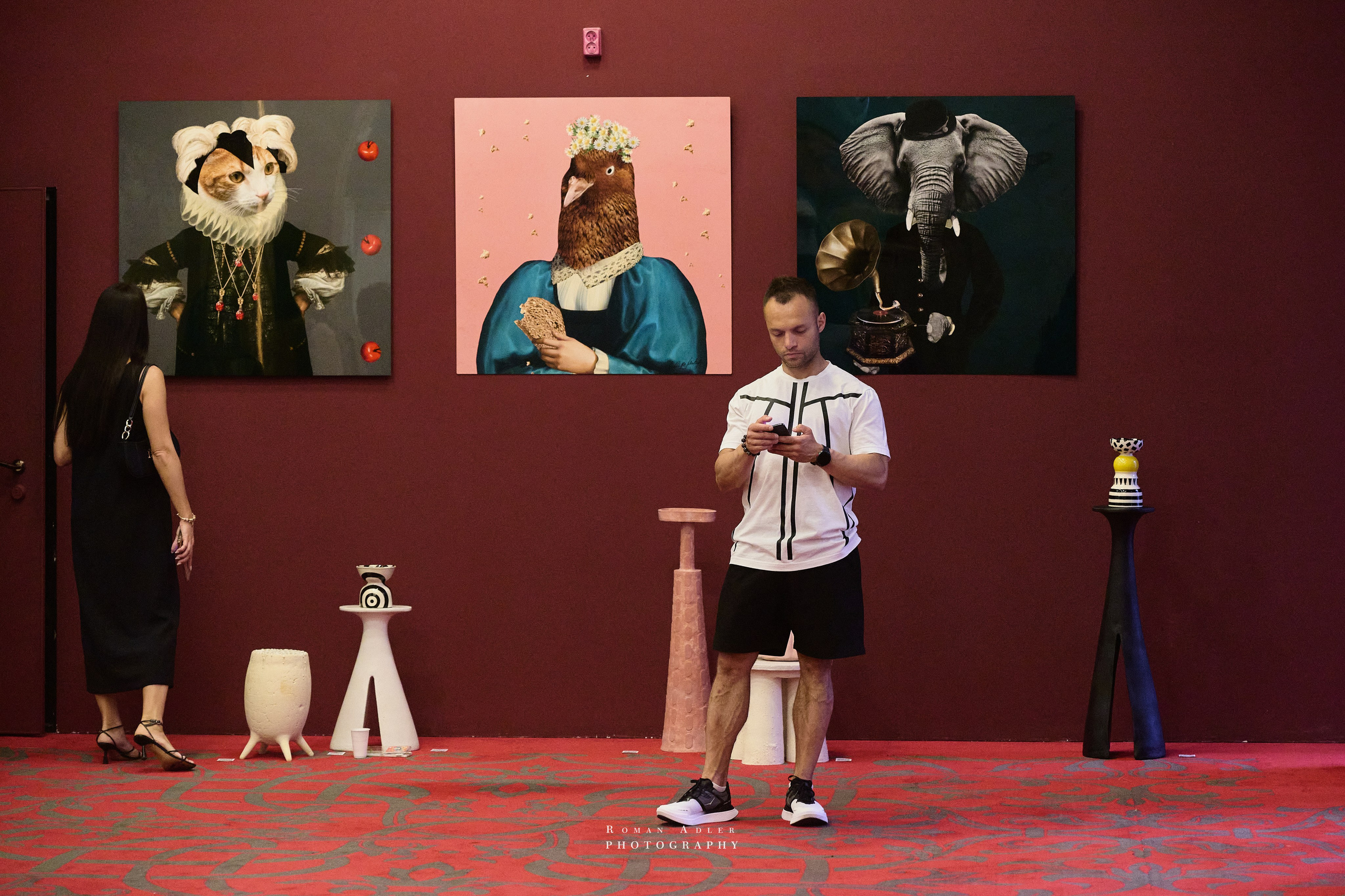 «Летние хроники» в международной галерее Redgallery. Фотограф Роман Адлер