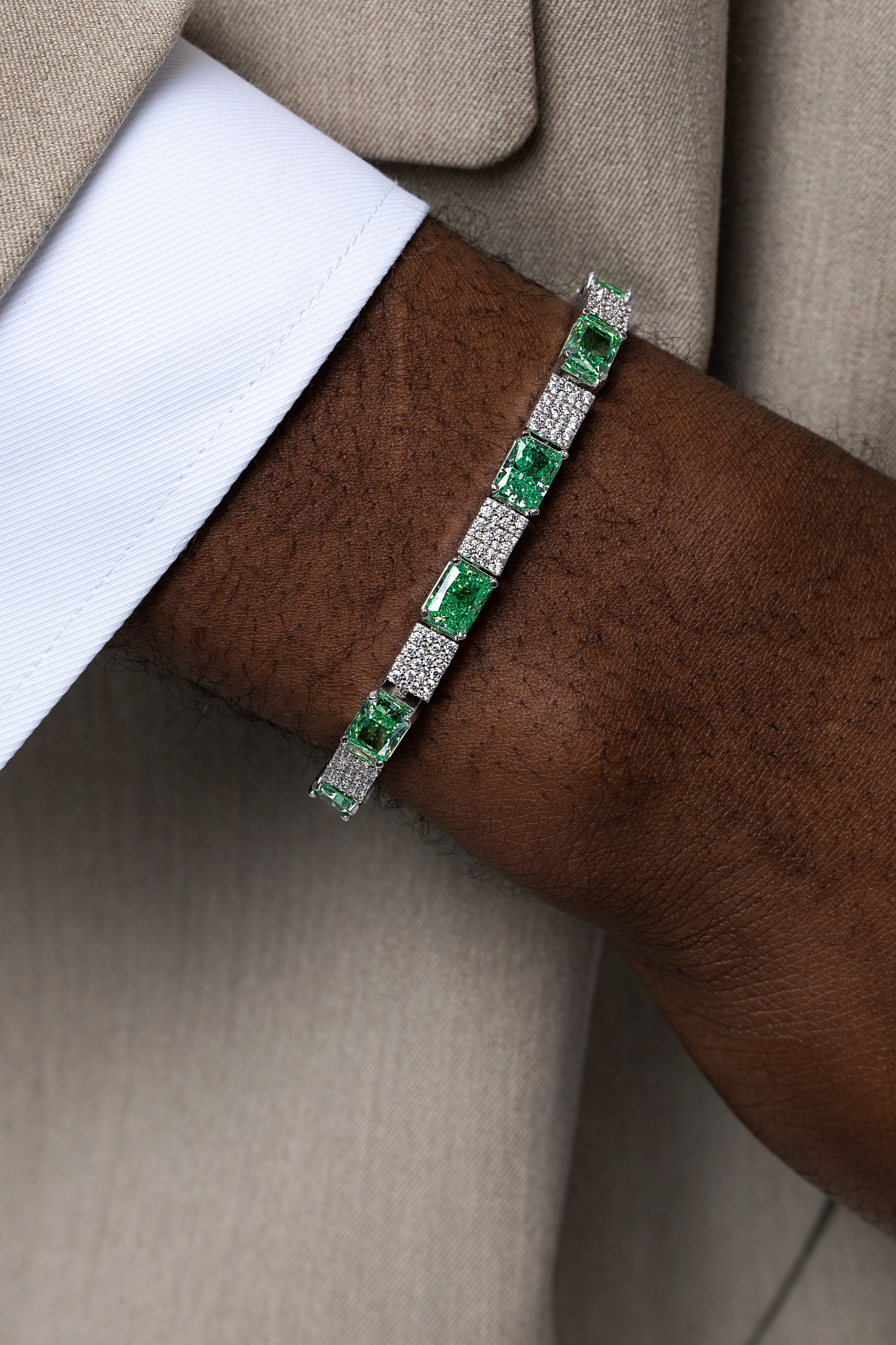 Съёмка каталогов для брендов | Фото и видео для товаров и услуг | ZPROD. Фото и видеосъемка | продакшн студия ZPROD