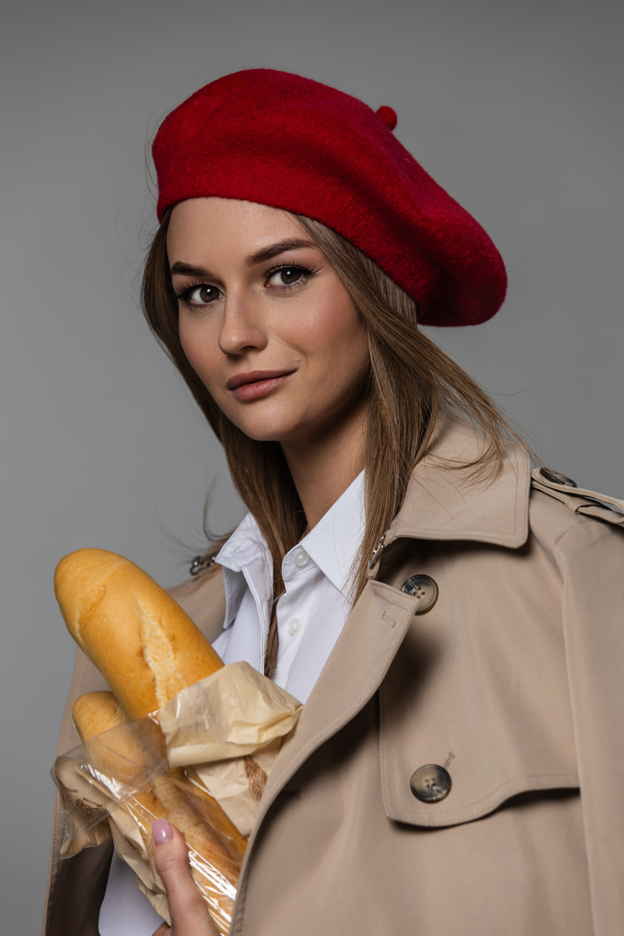 Полина. Главная