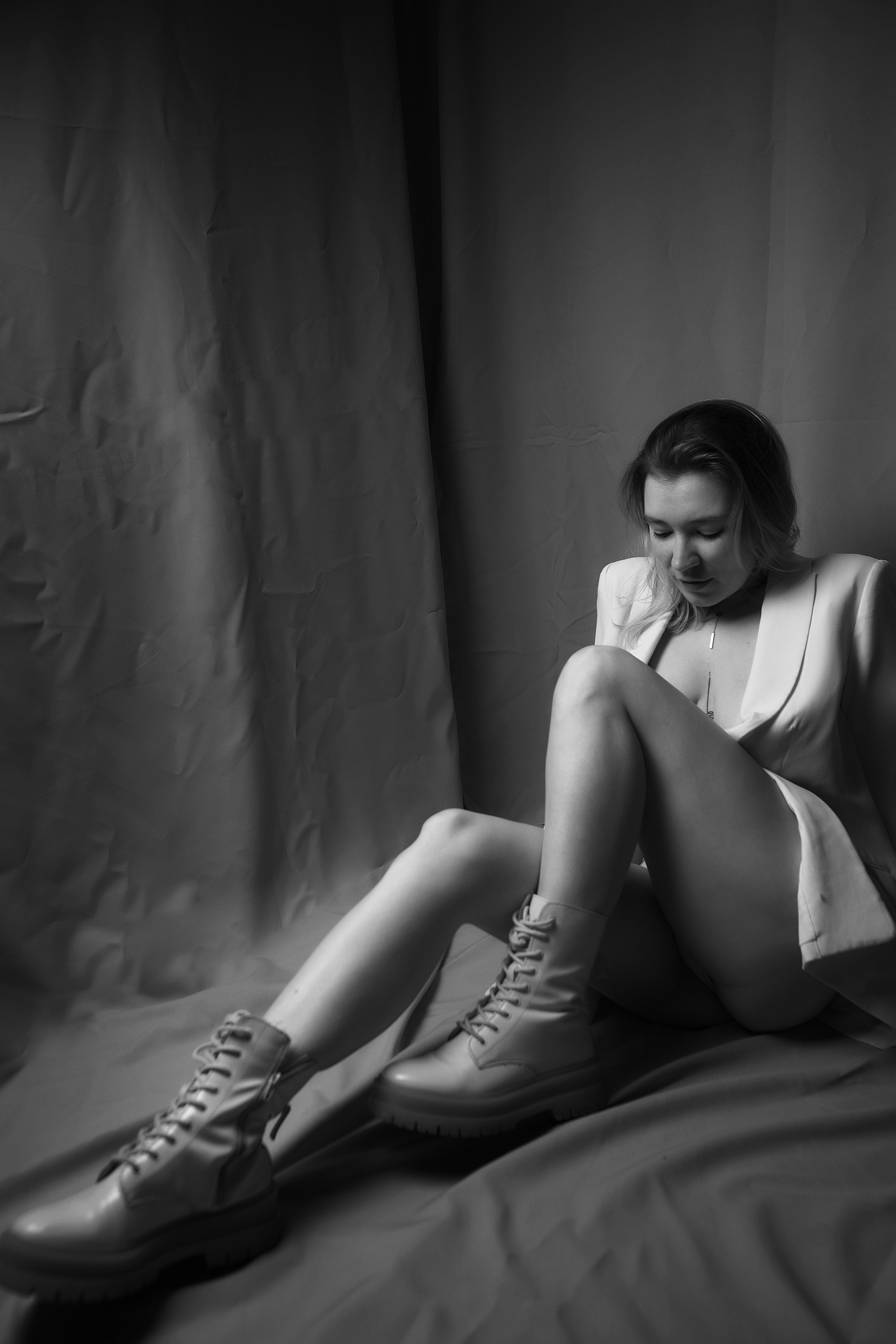 Ню. Фотограф Александр Кудинов, Крым: Легкие съемки, живые эмоции