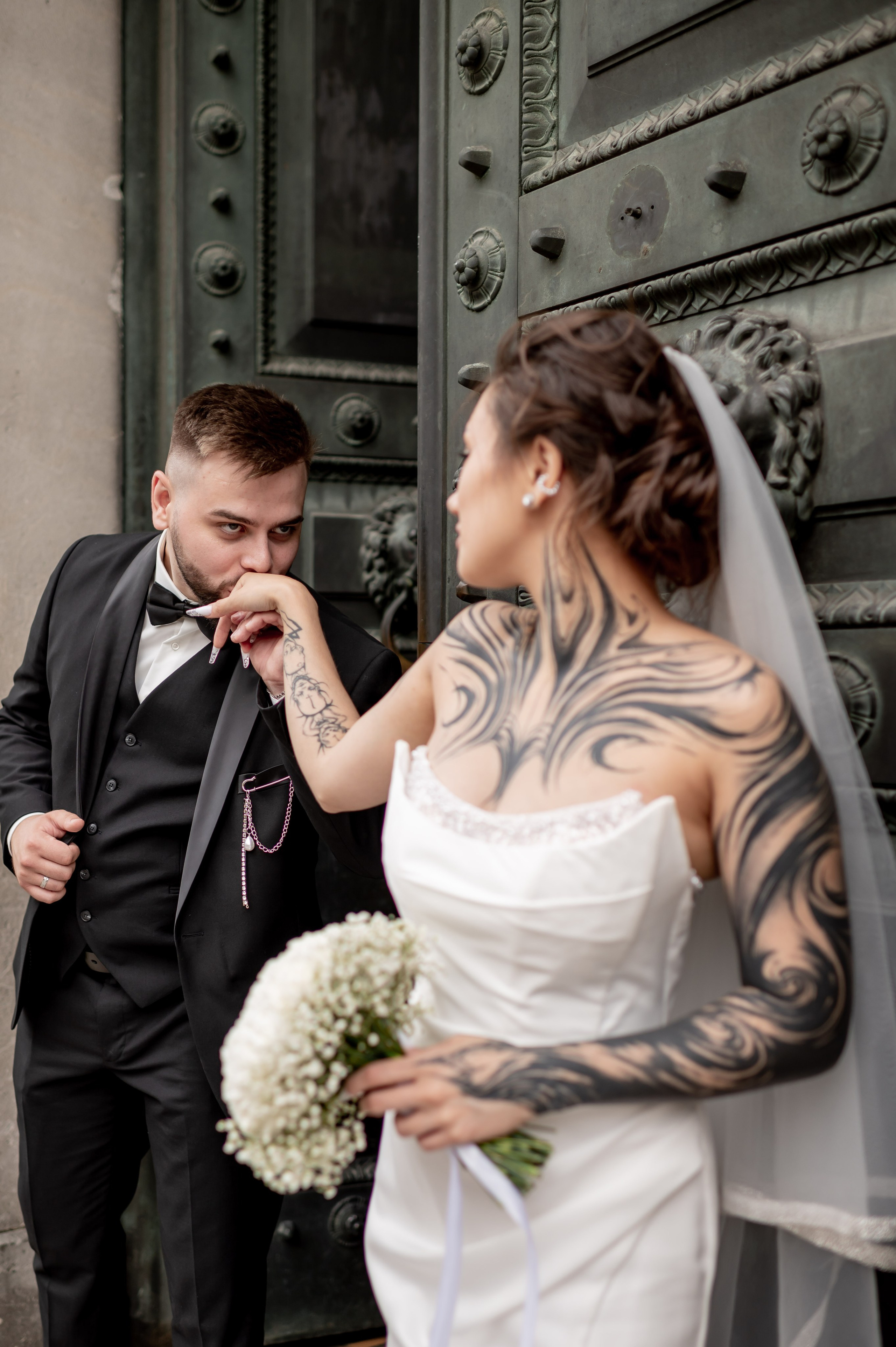 Диана и Евгений (маршрут № 1 в Питере: Исаакиевская площадь, красные маркизы Астории, набережная Мойки, Дворец Штиглица и Летний сад). Портретный, семейный и свадебный фотограф в Санкт-Петербурге и в Пушкине Ширяев Денис