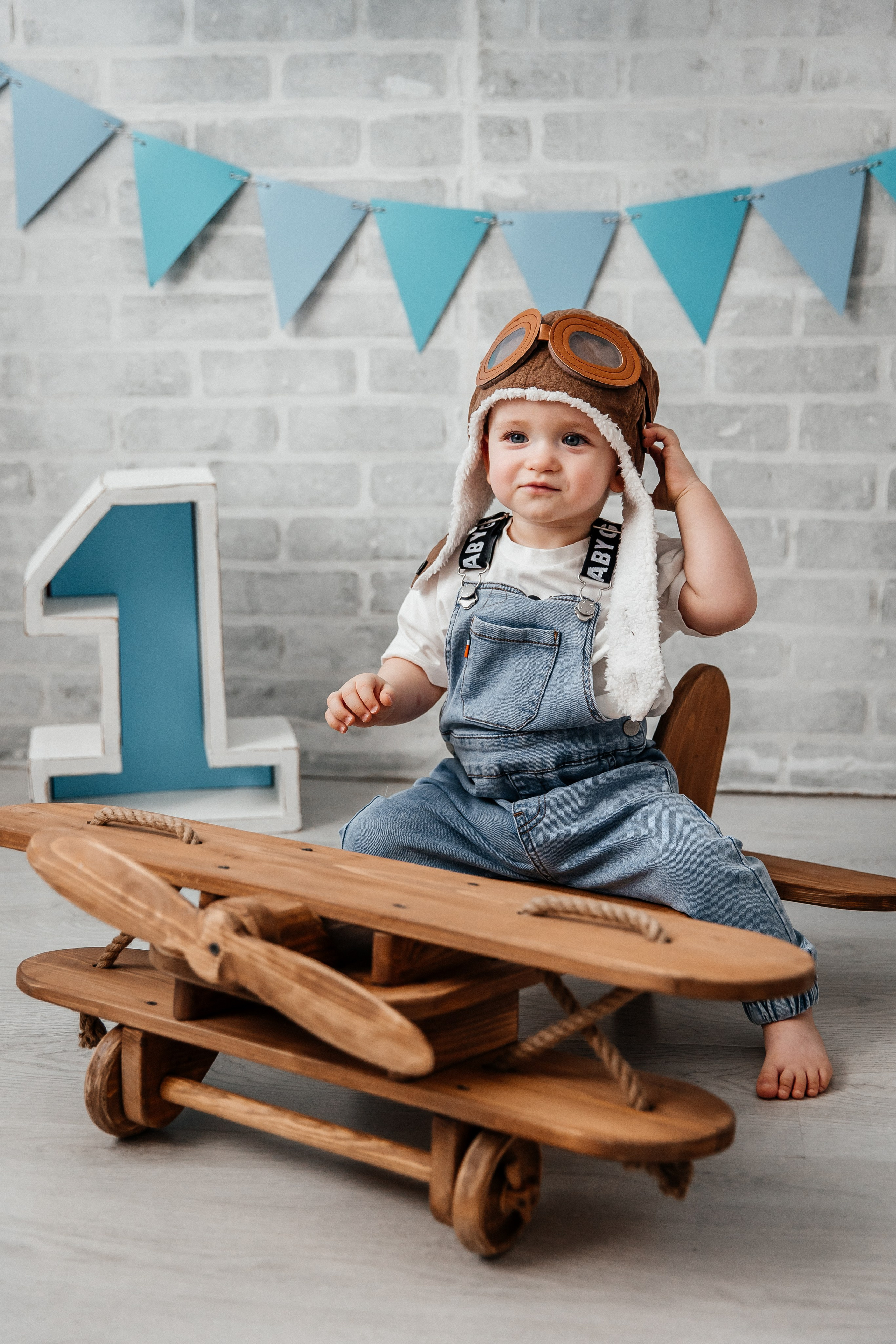 Самолёт. Детский фотограф, выпускные альбомы в Нижнем Новгороде Бодягина Мария