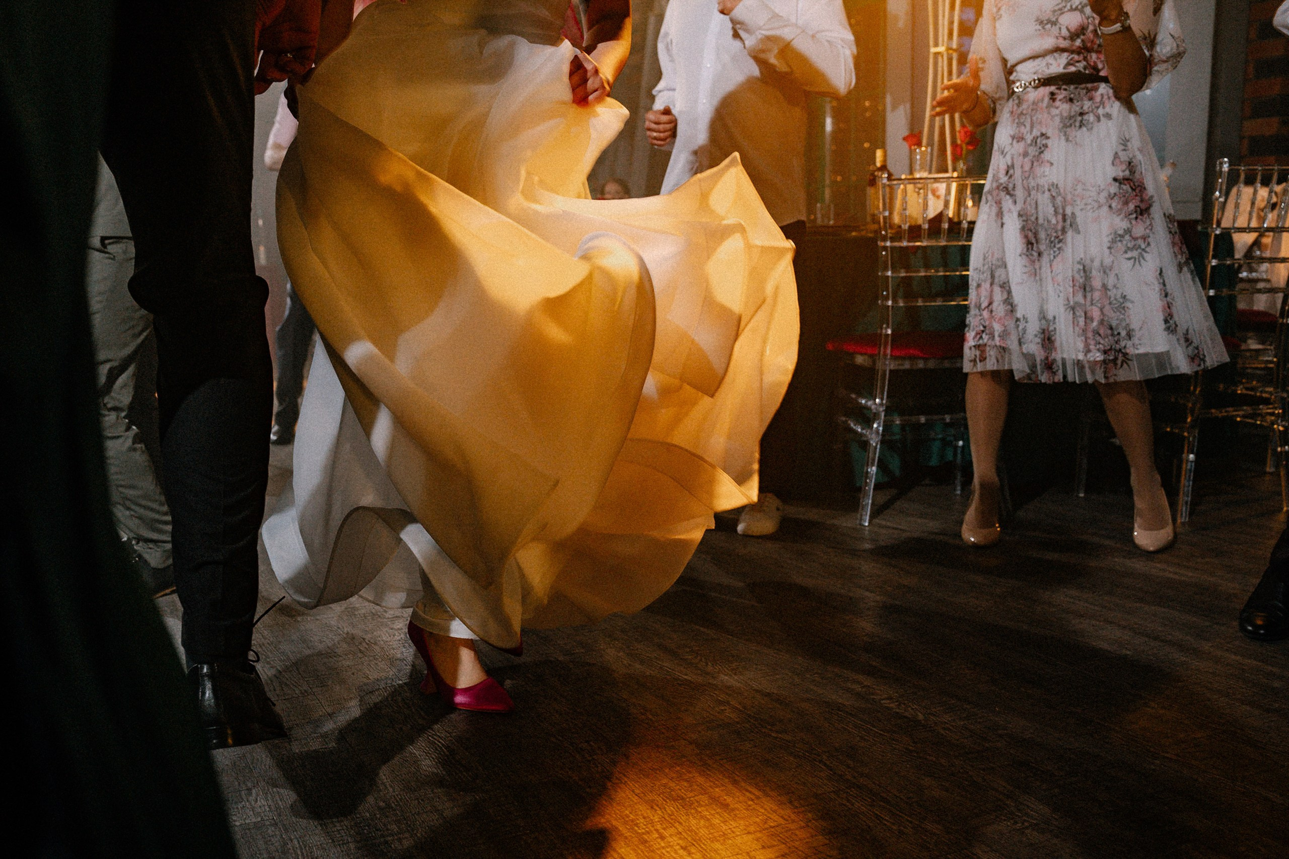 Свадебная фотосессия в Loft «Manhattan» в Пучково. Свадебный фотограф в Пучково