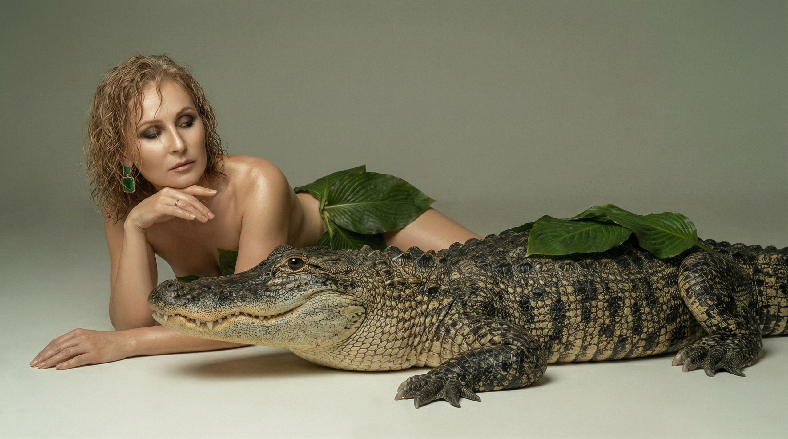 Оля и Геннадий. Шаблоны и дизайны выпускных альбомов и фотокниг