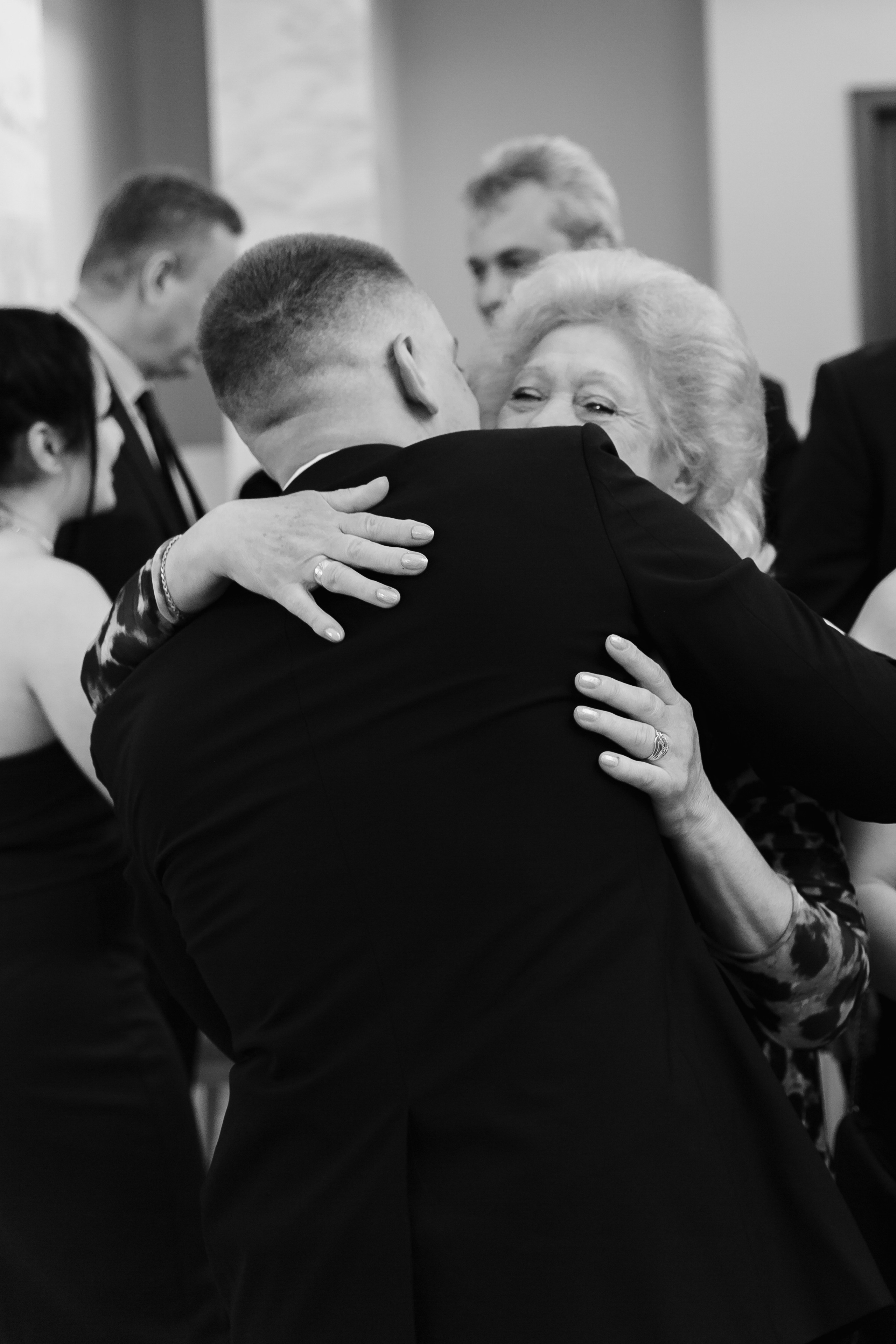 02.07.24. RETOUCH-HOUSE