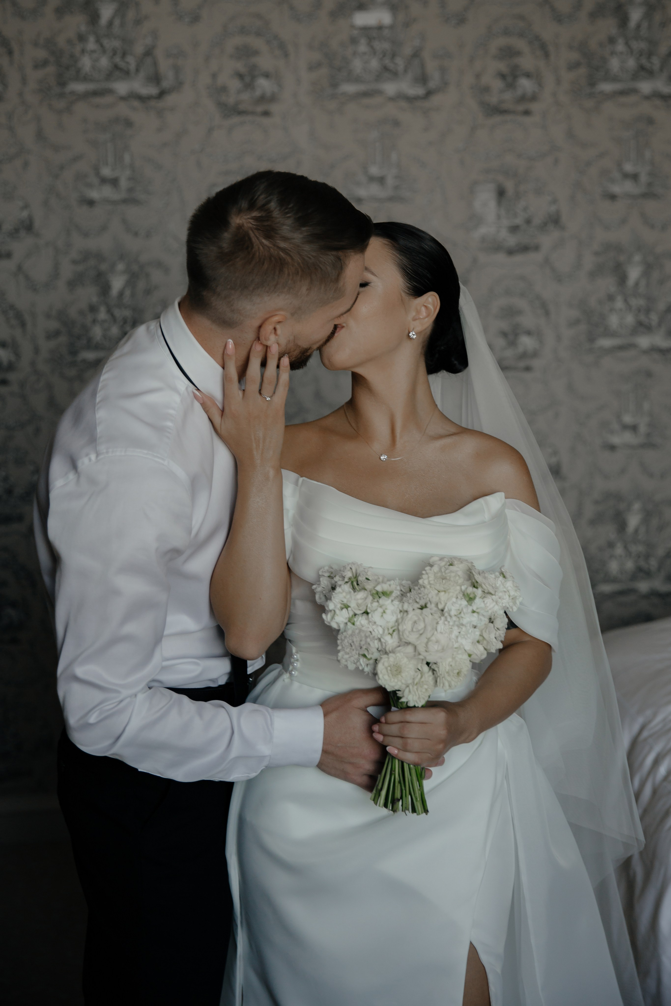 31.08.2024. RETOUCH-HOUSE