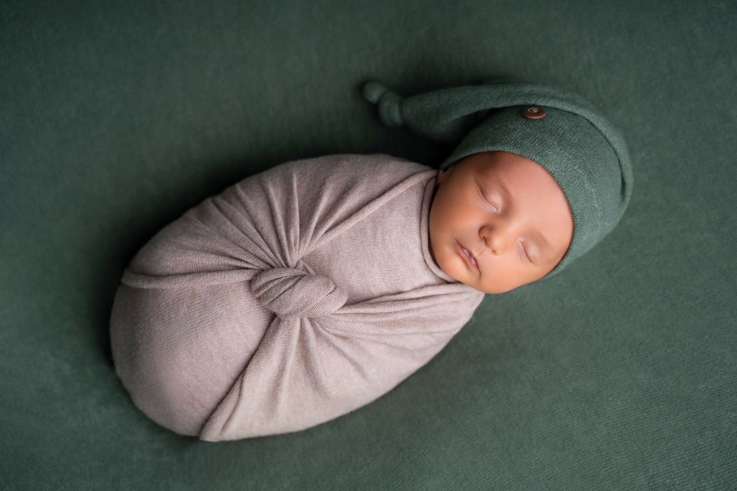 Ньюборн. Фотограф новорожденных Оренбург и свадебный фотограф Оренбург