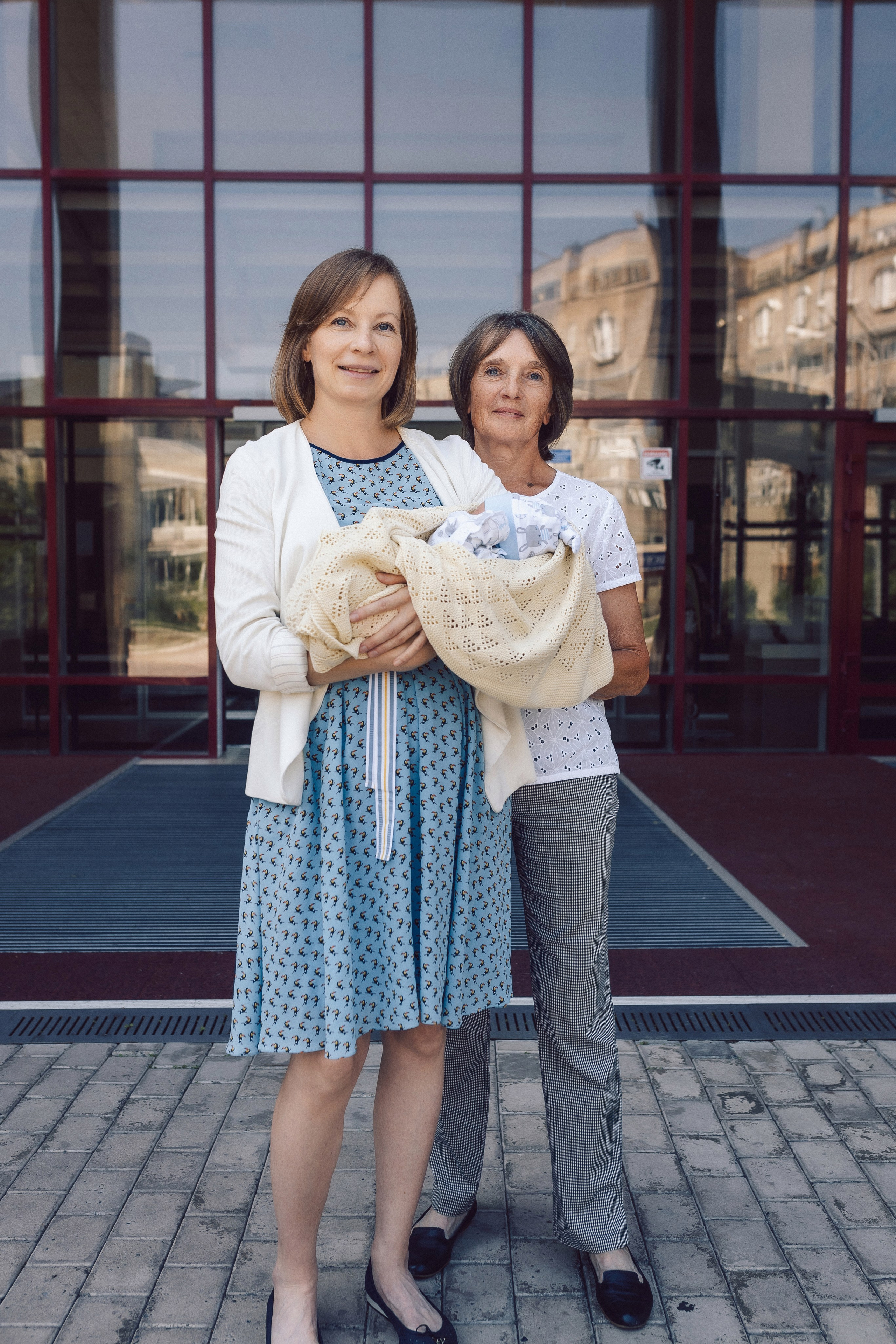 Выписка Перинатальный центр. Фотограф Красноярск Архипова Алина