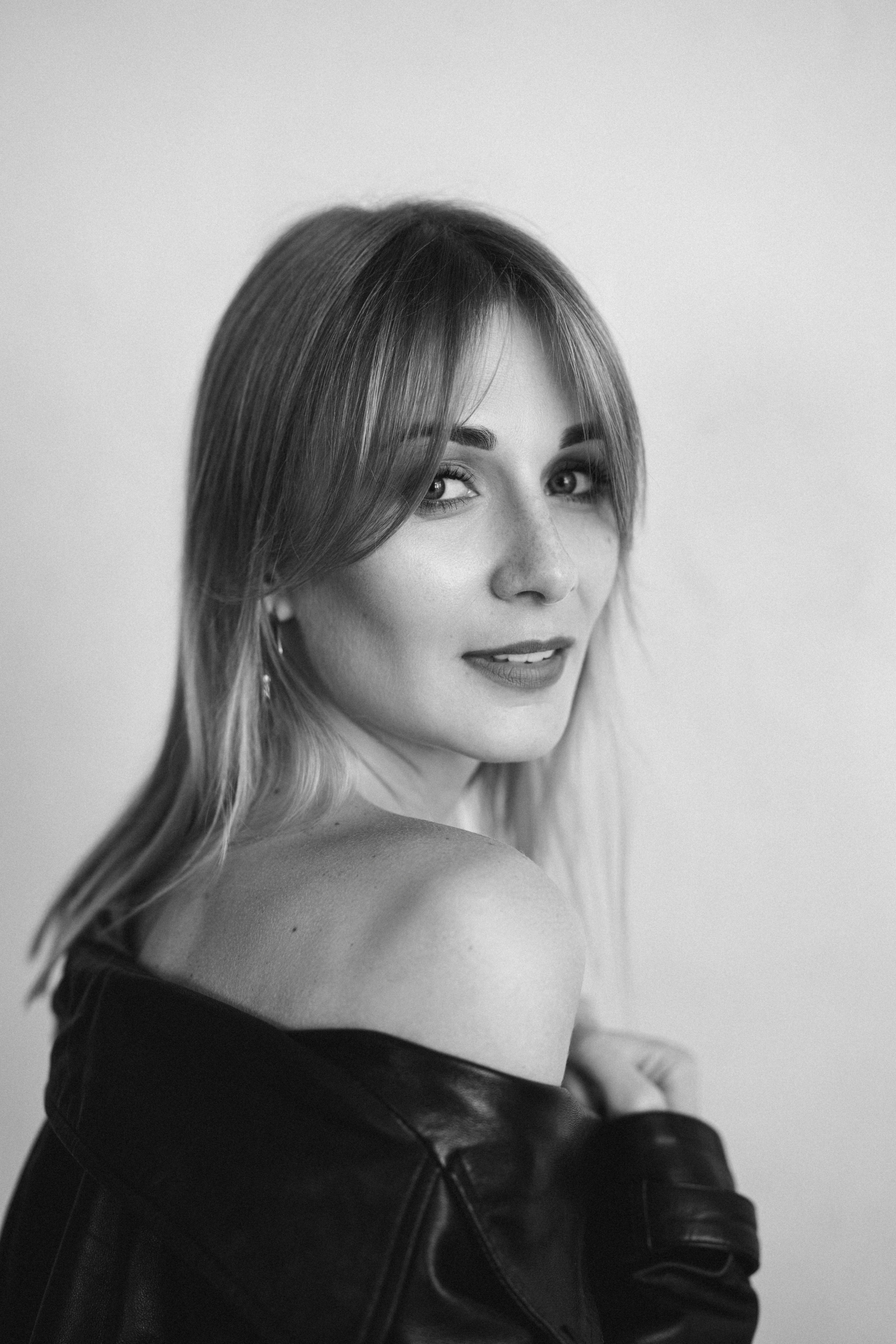 Проект «ОБЕЗОРУЖЕНА». Фотограф Марина Демура