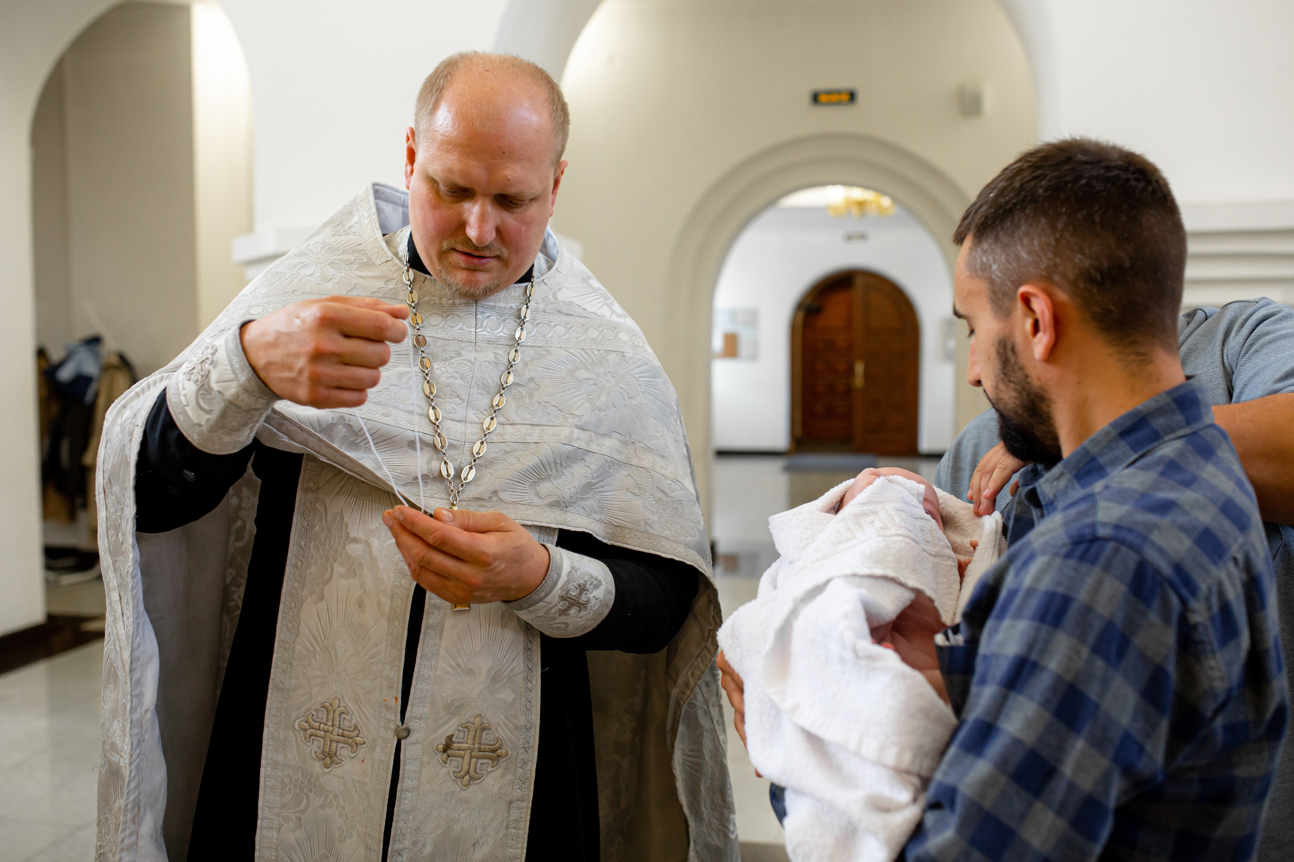 Церковь Чуда Архангела Михаила в Хонех м. Борисово. Свадебный и семейный фотограф