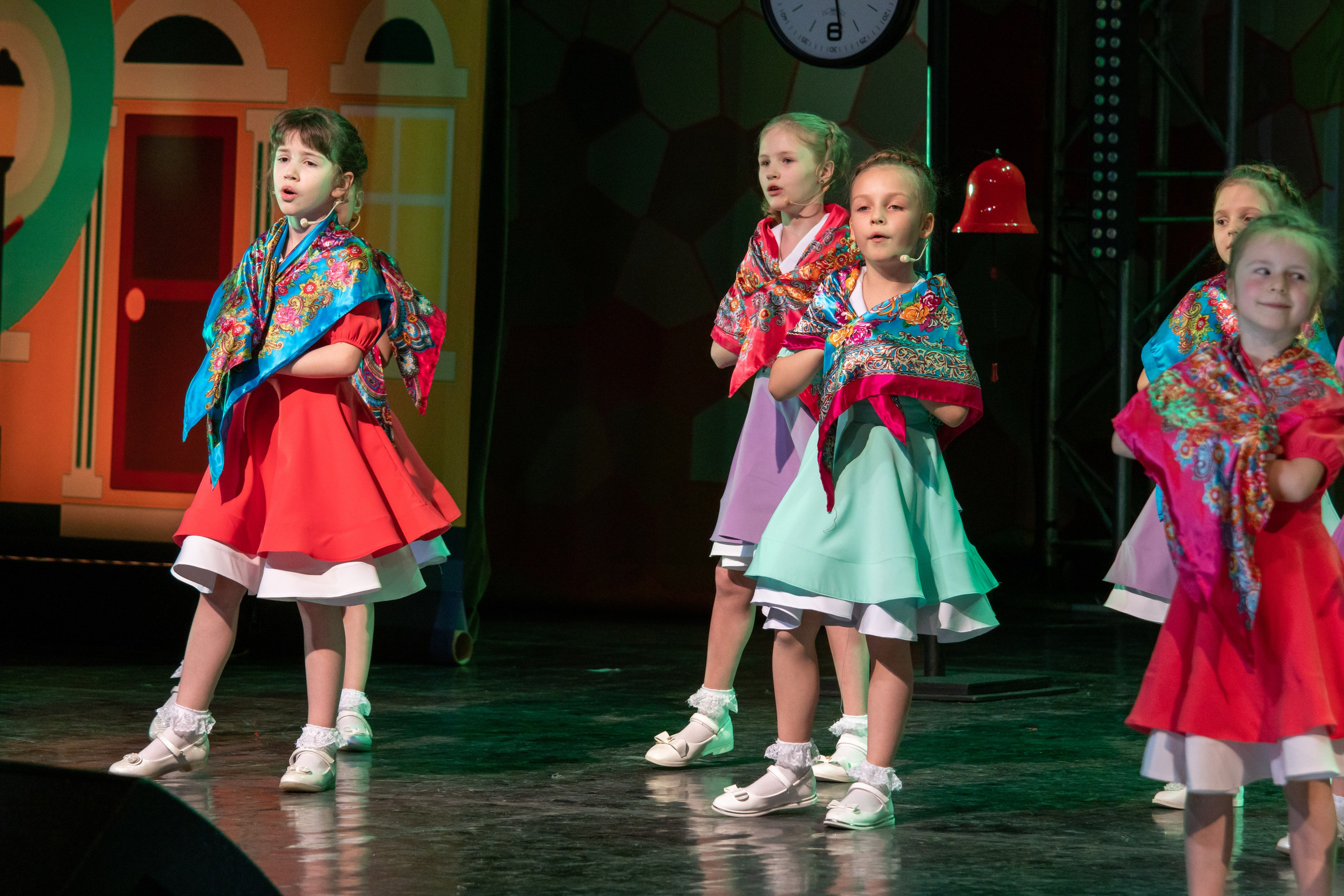 Съёмка концерта для Домисольки, большой концертный зал Космос. «Студия DRONAVT`s» — видеосъёмка и фотография г. Москва