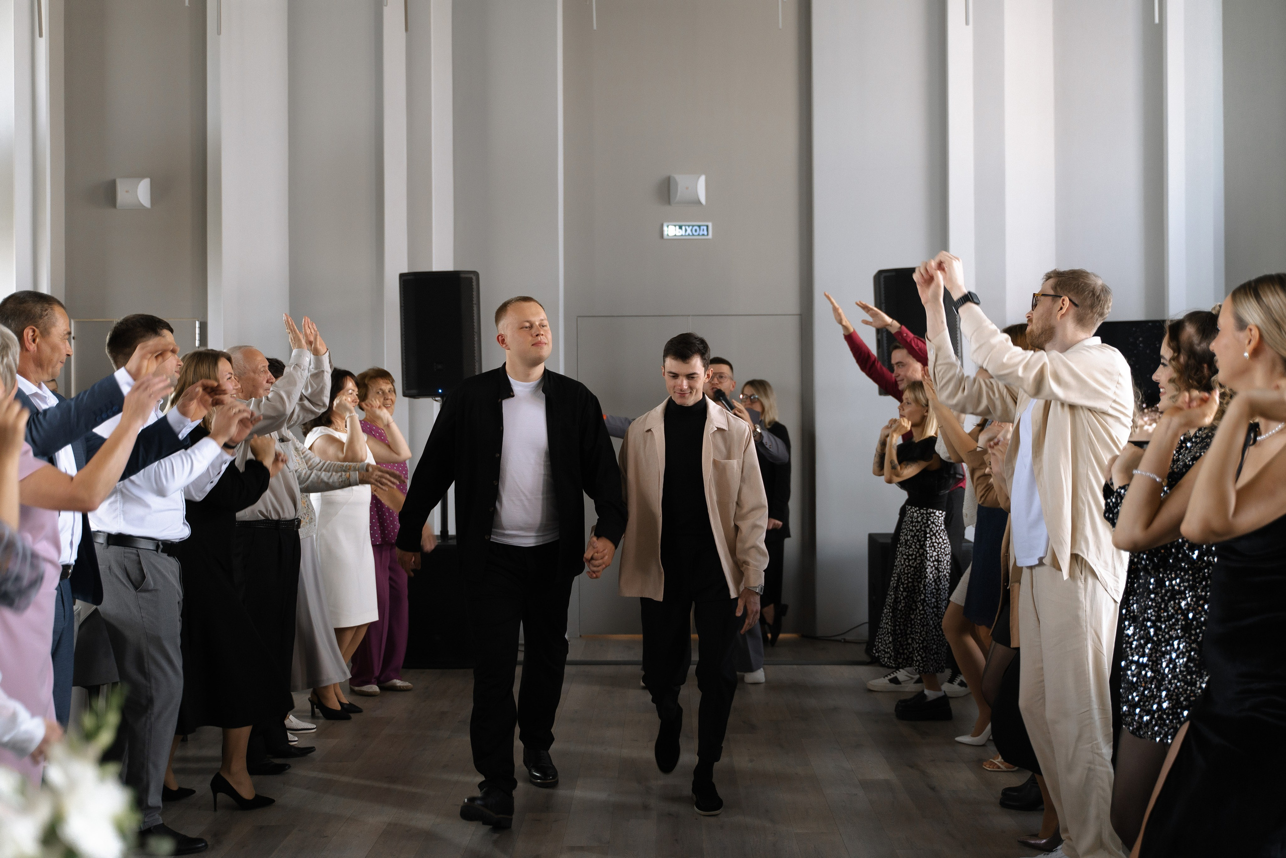 Денис и Виолетта. Свадебный фотограф Анастасия Хабарова в Новоуральске и Екатеринбурге