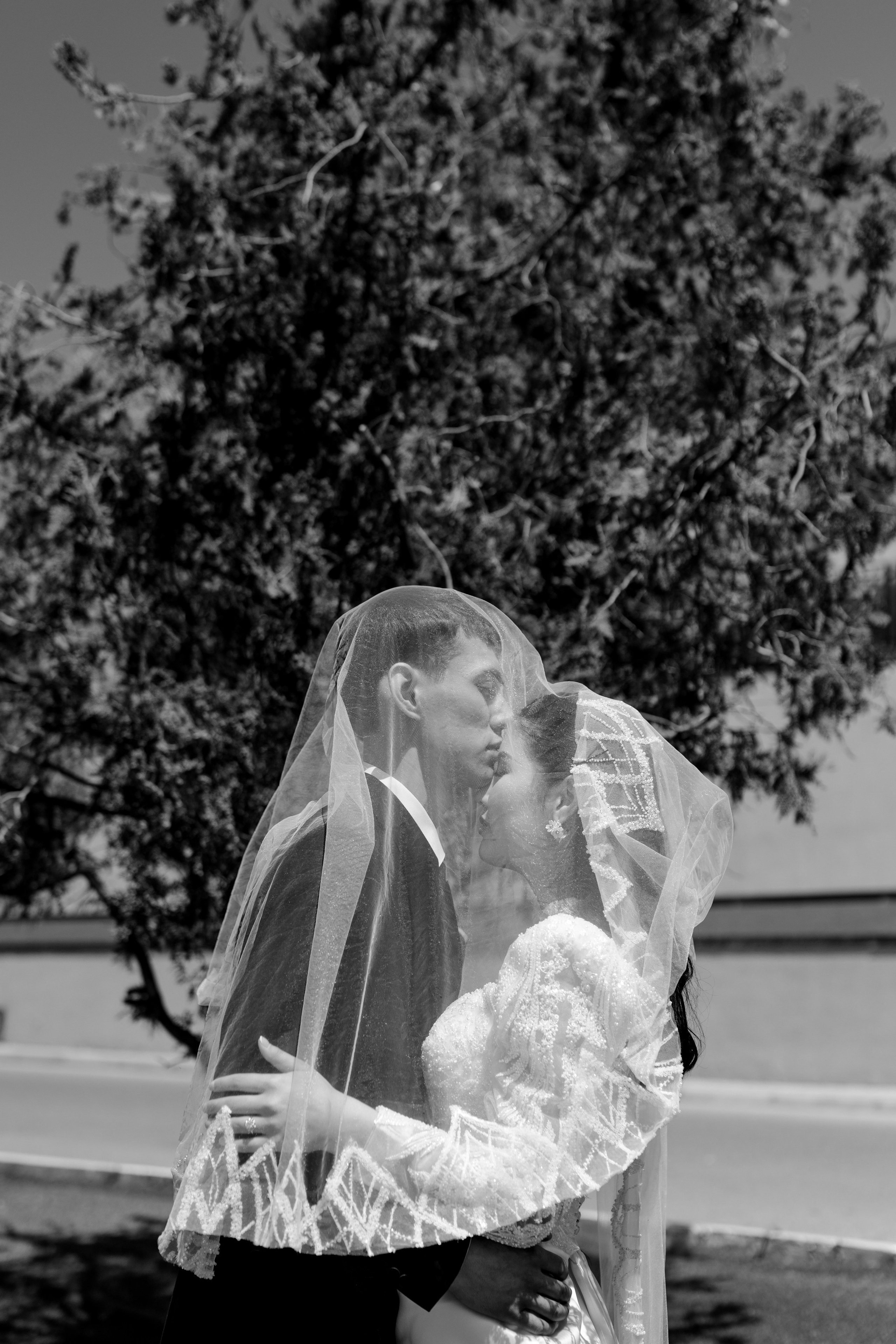 Wedding and Love story Photographer