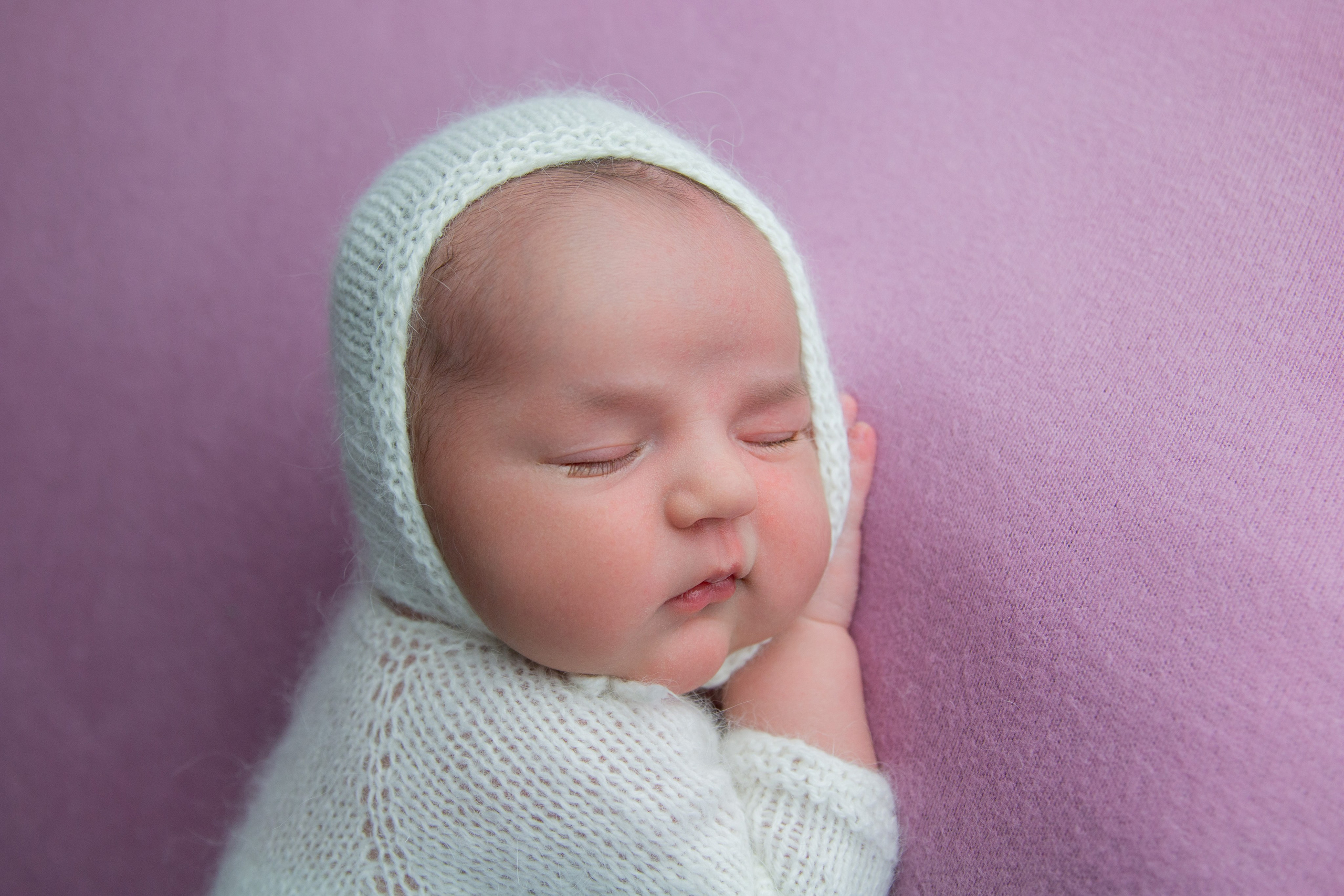 Профессиональная фотосессия новорожденного. Фотограф новорожденных Жуковский Раменское