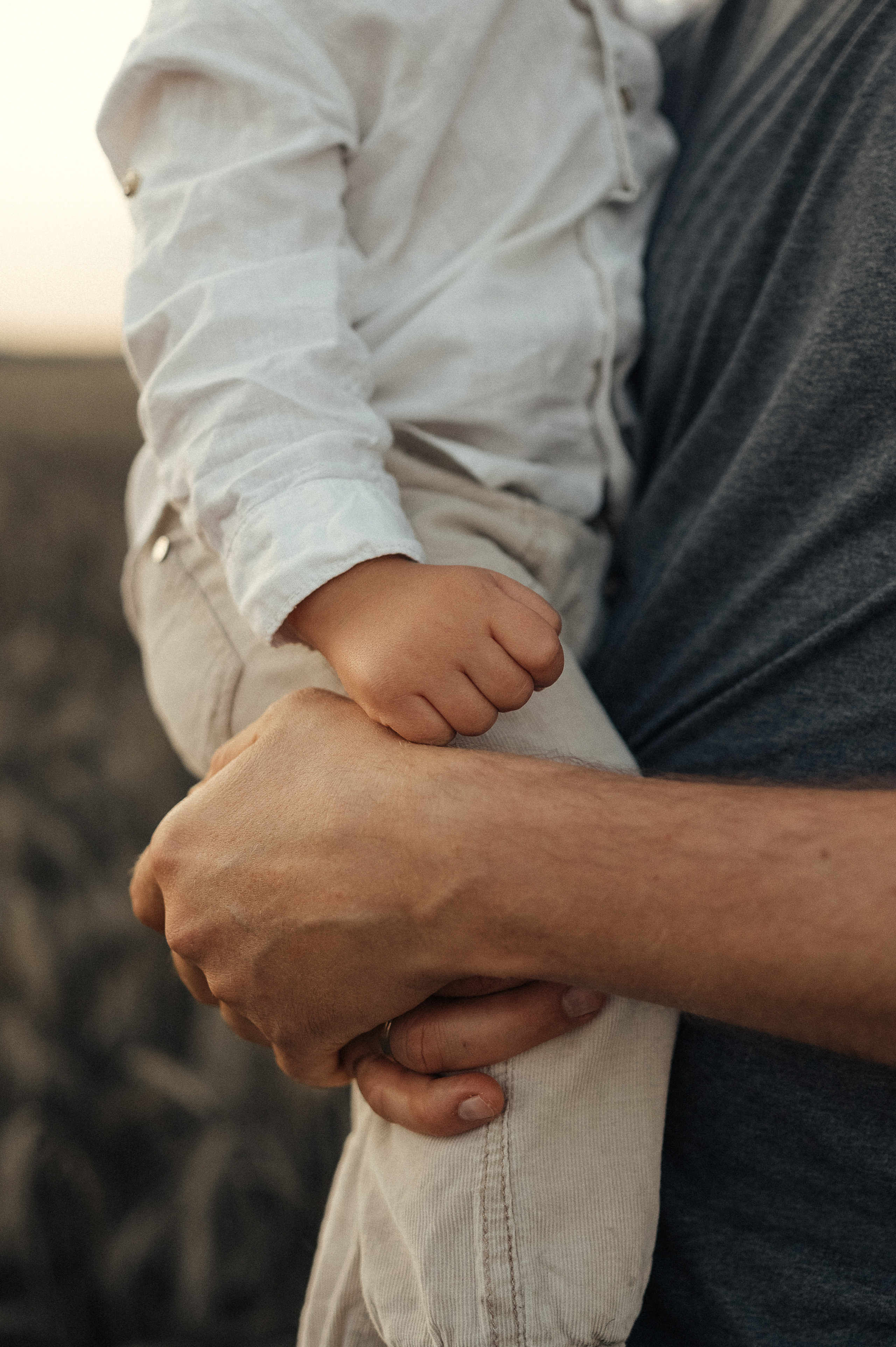 Семейная фотосессия в поле, пшеница. Фотограф и видеограф в Санкт-Петербурге Полина Янушко. Съёмка родов