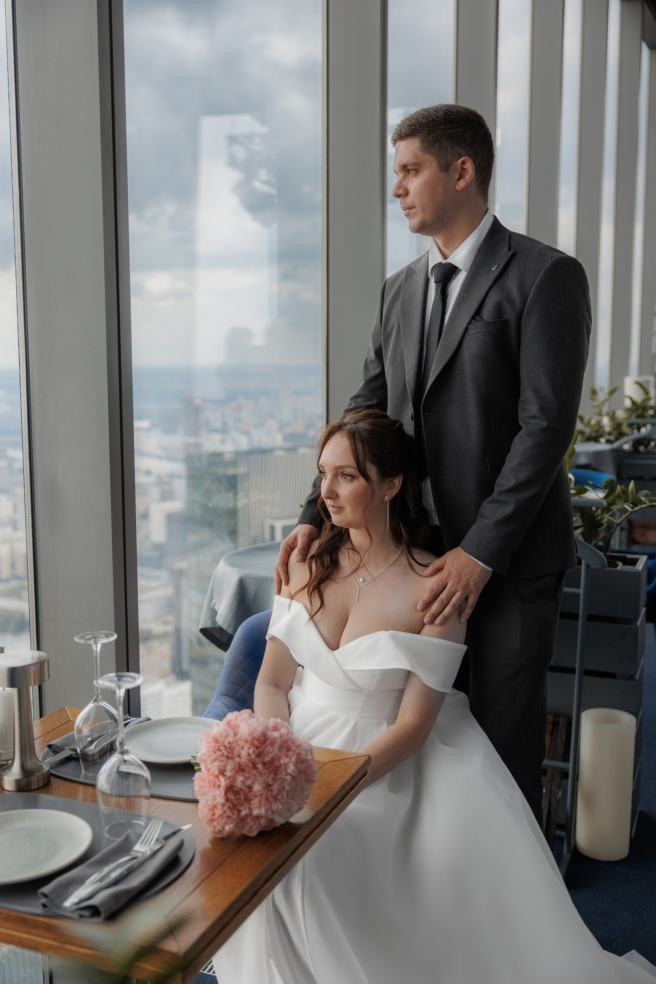 свадебный фотограф москва свадебная съемка молодожены торжество детали портреты групповые снимки