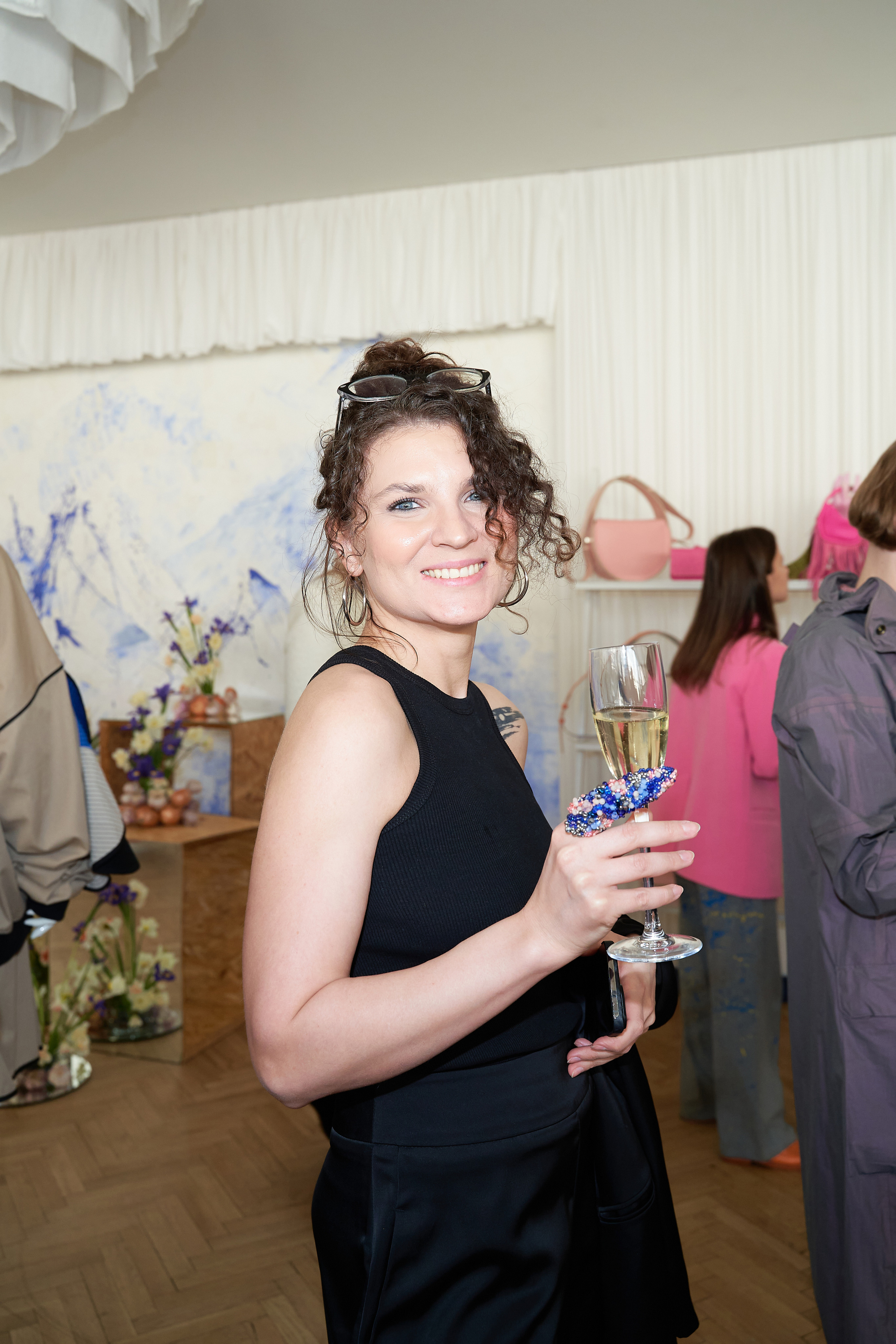 DOT COMMSxMARKO POLO. Портретный и репортажный фотограф в Москве Острикова Анастасия