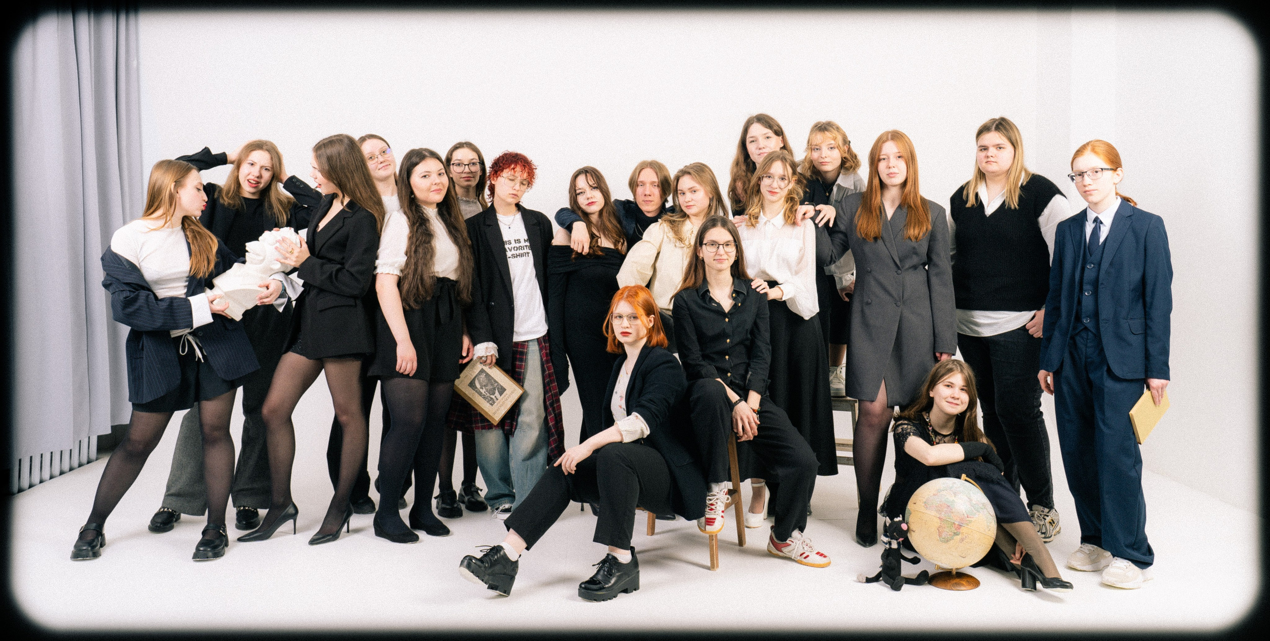 Школьная фотосессия в студии. Репортажный фотограф Даниил Коваленко