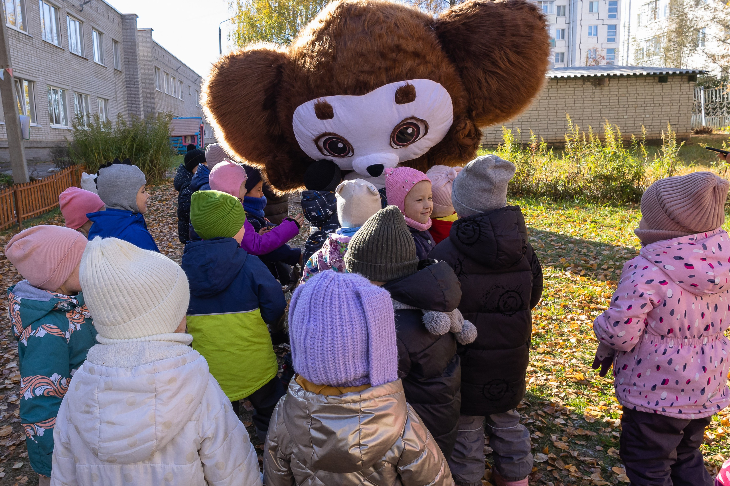 Детский день рождения с Чебурашкой