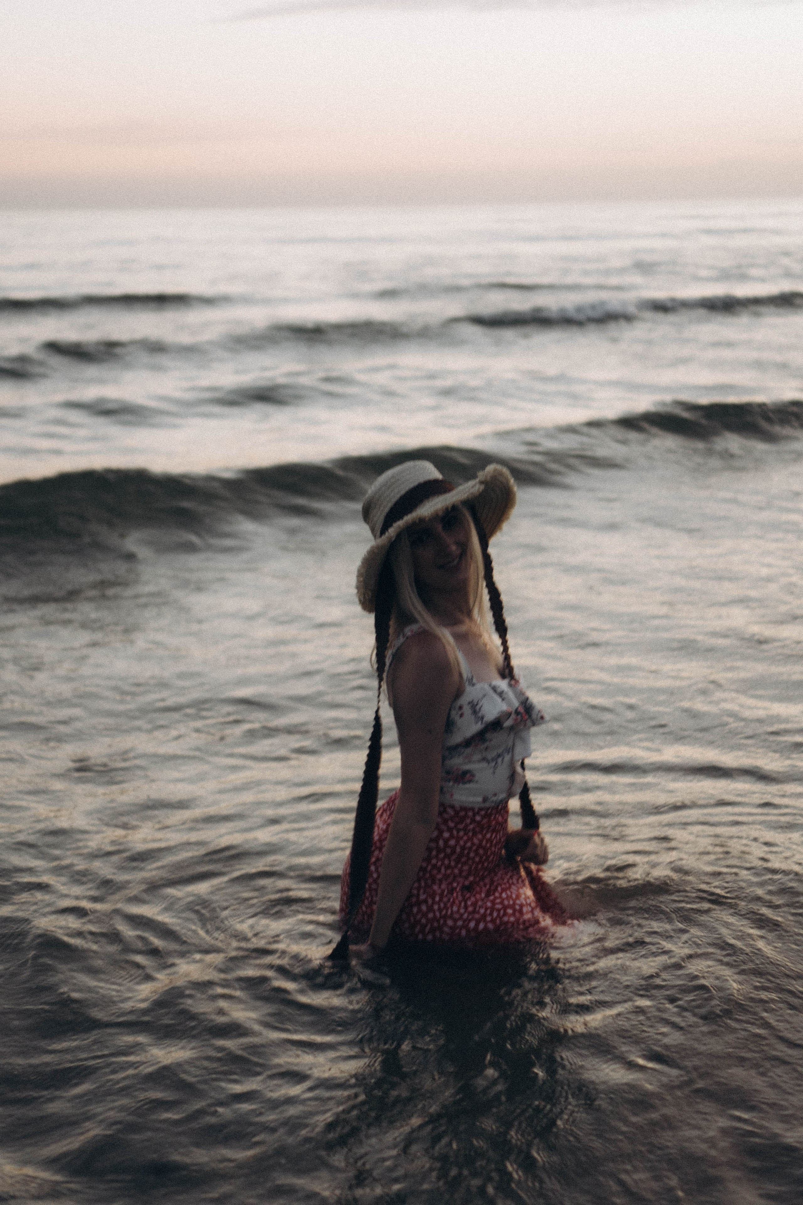 Июльский вечер на берегу черного моря. Профессиональный фотограф, Санкт-Петербург — Виктория Богомолова