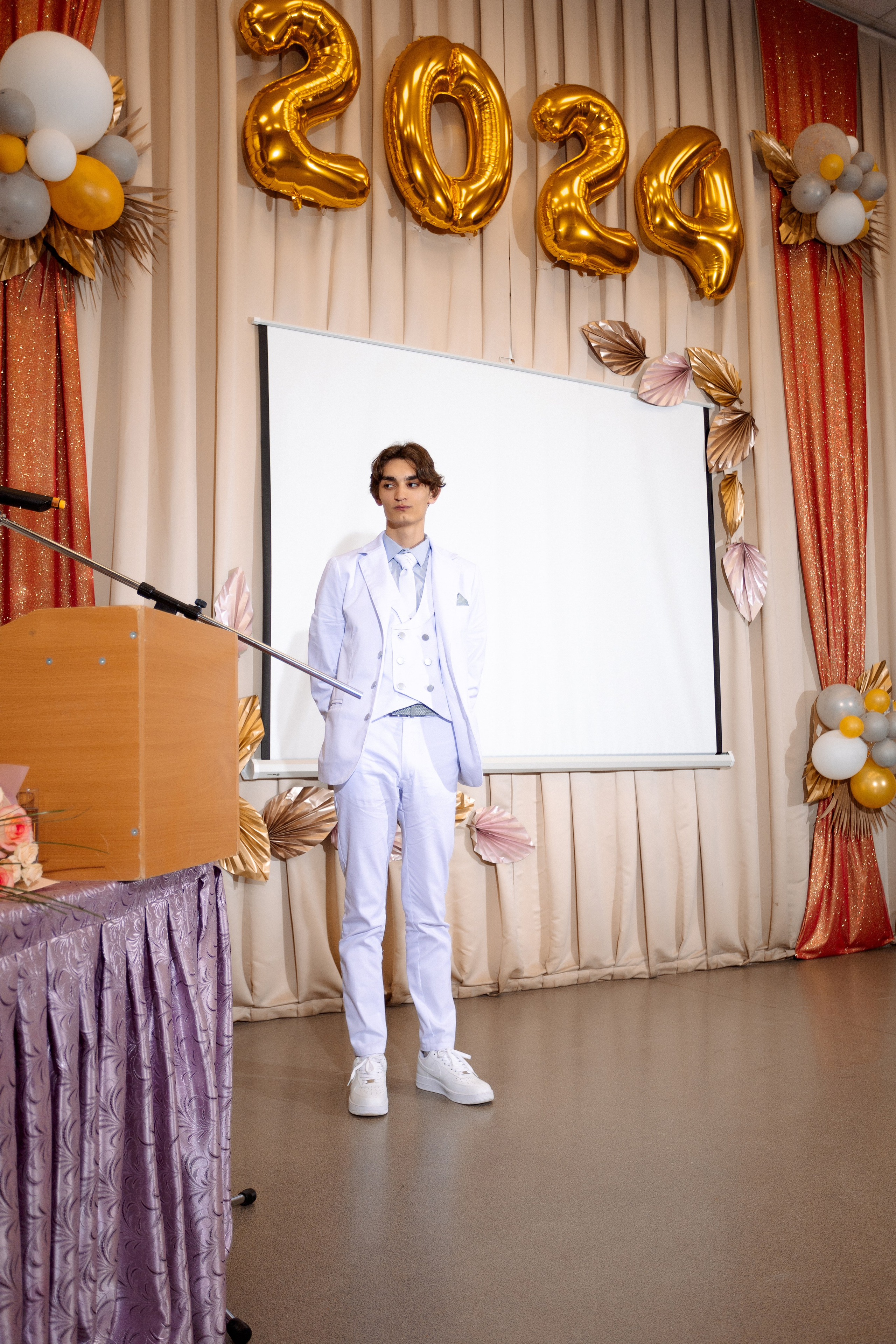 ВРУЧЕНИЕ АТТЕСТАТОВ: Пример. Все фото. Профессиональный фотограф в Ижевске Леша Петров