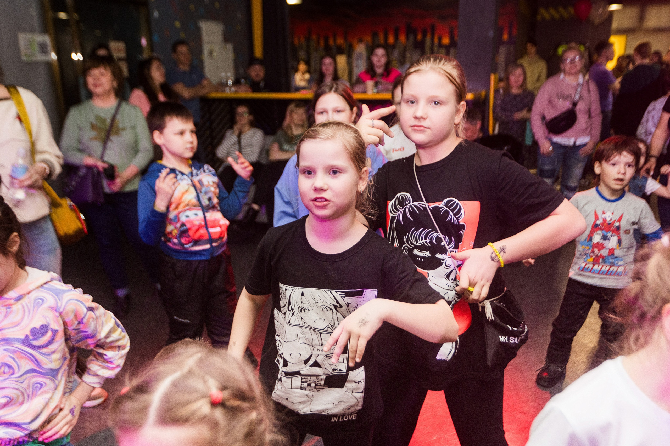 Арлекину 18 лет. Детский фотограф видеограф в Хабаровске Михаил Орлов