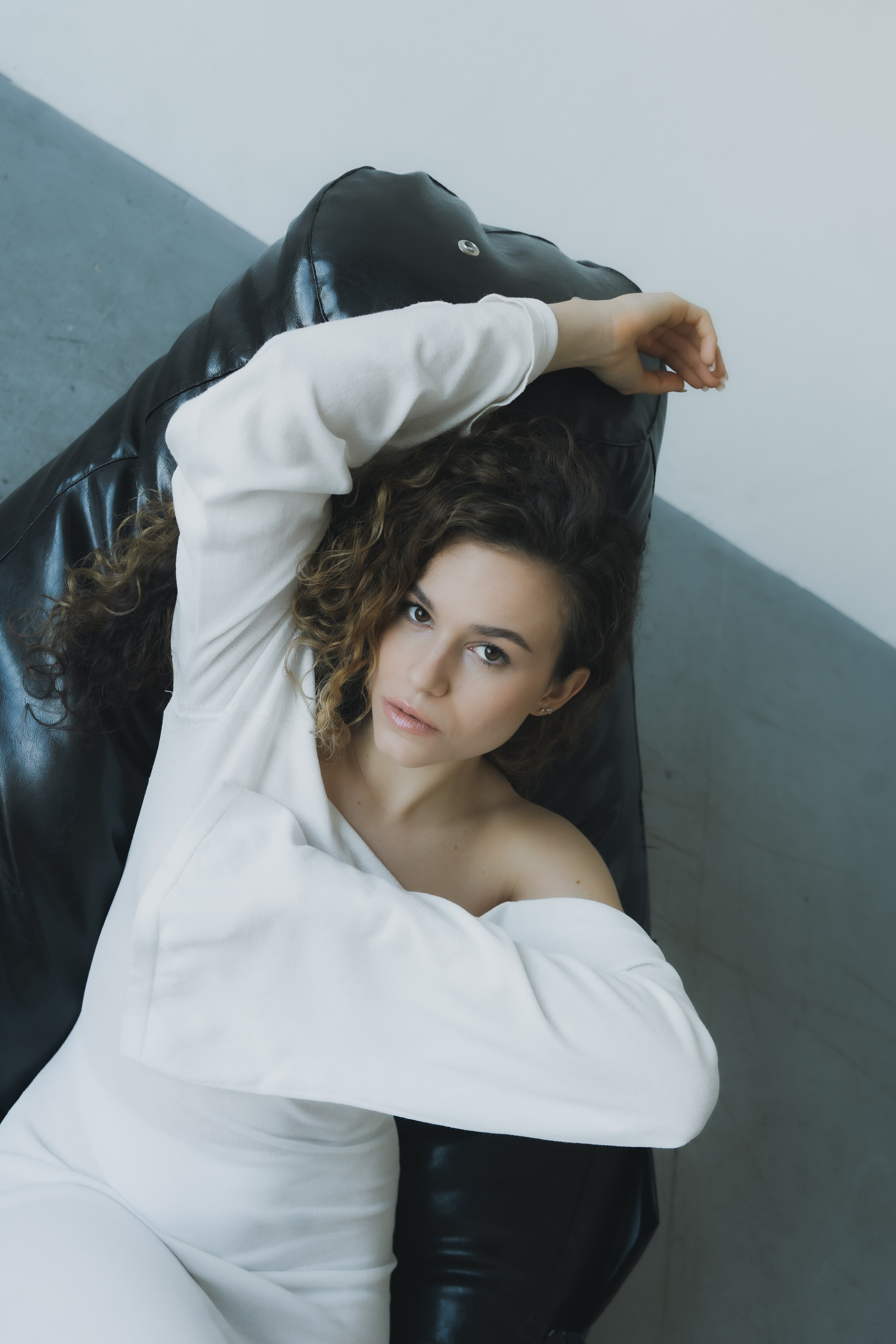 Мария, 44-46 р-р, 170 см. KED Production — продакшн из СПб. Создаём фото, видео и контент, который помогает брендам и селлерам продавать больше