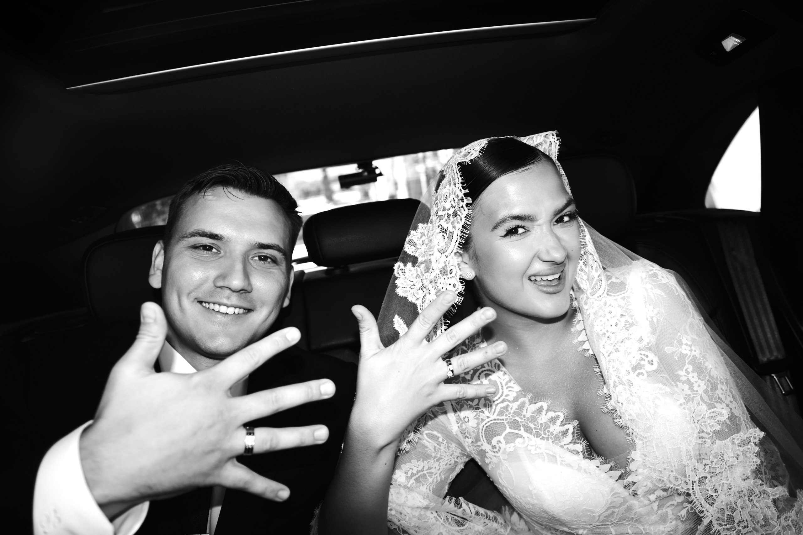 Valeria & Artem. Фэшн-фотография и портреты в Владивостоке. Превращаю съёмку в повествование — создаю образы с сюжетом, которые остаются в памяти