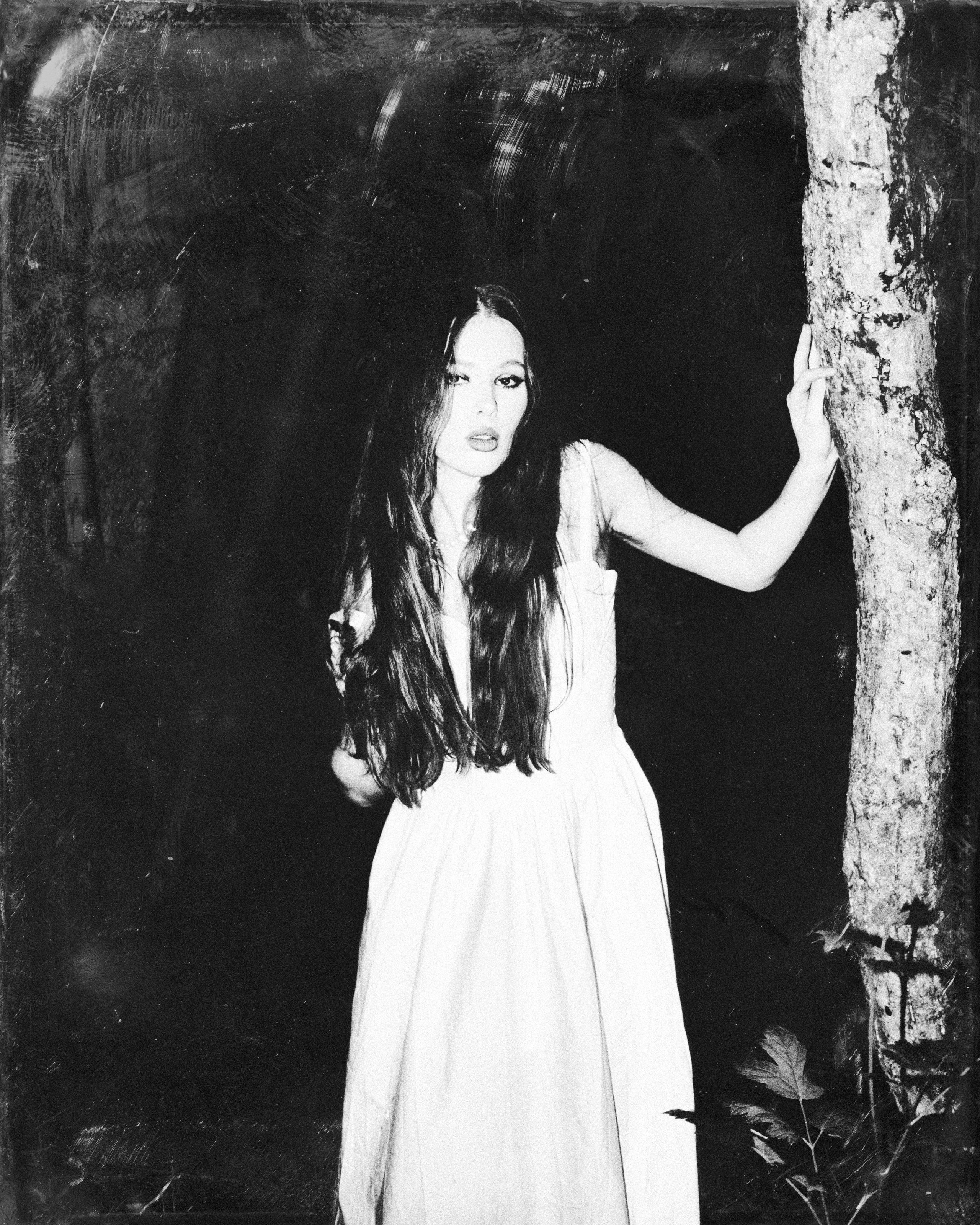 Alexandra ночь лес вспышка. Фэшн-фотография и портреты в Владивостоке. Превращаю съёмку в повествование — создаю образы с сюжетом, которые остаются в памяти