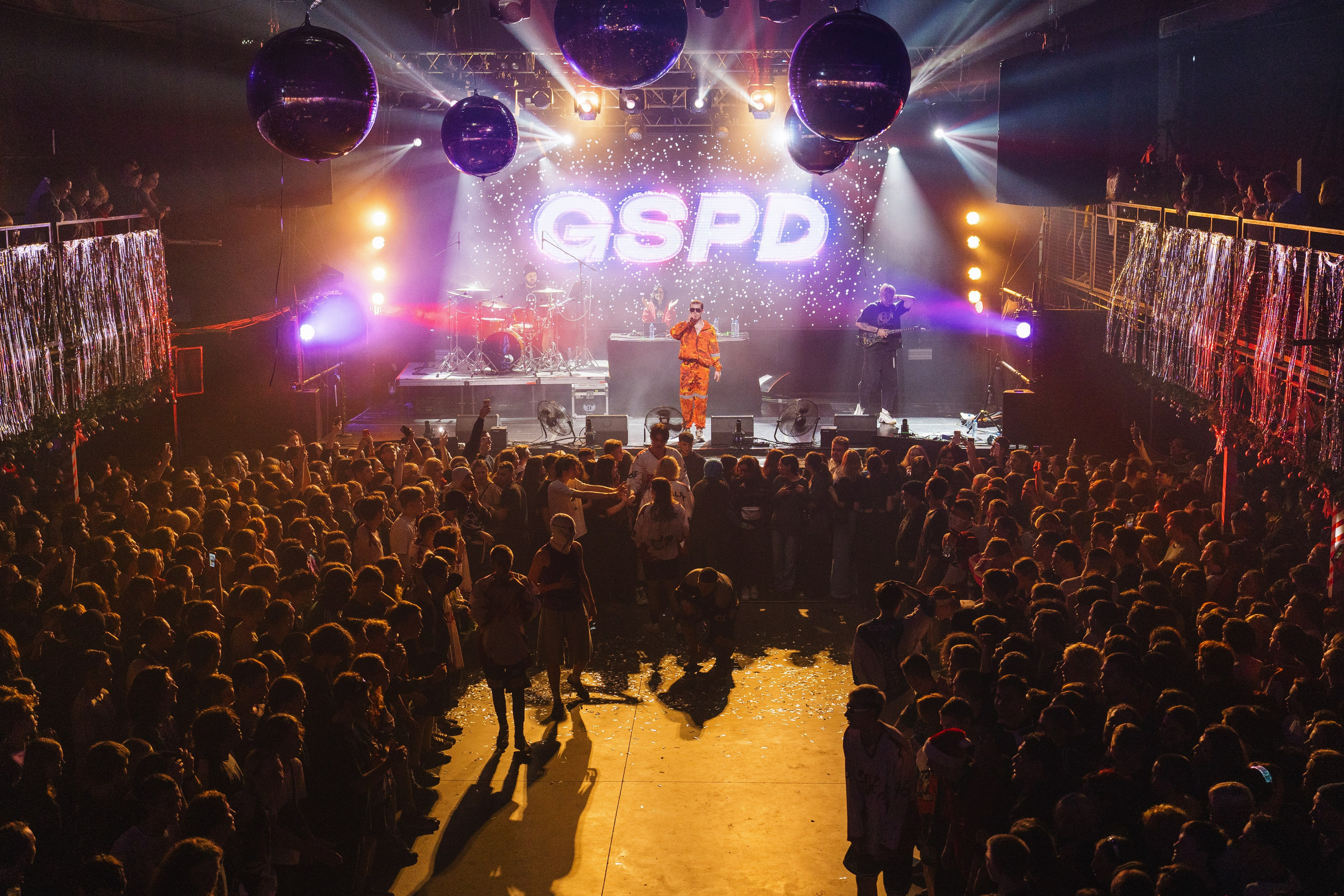 GSPD (ЕКБ). Концертный фотограф в Перми, Москве и Екатеринбурге Максим Шибаков