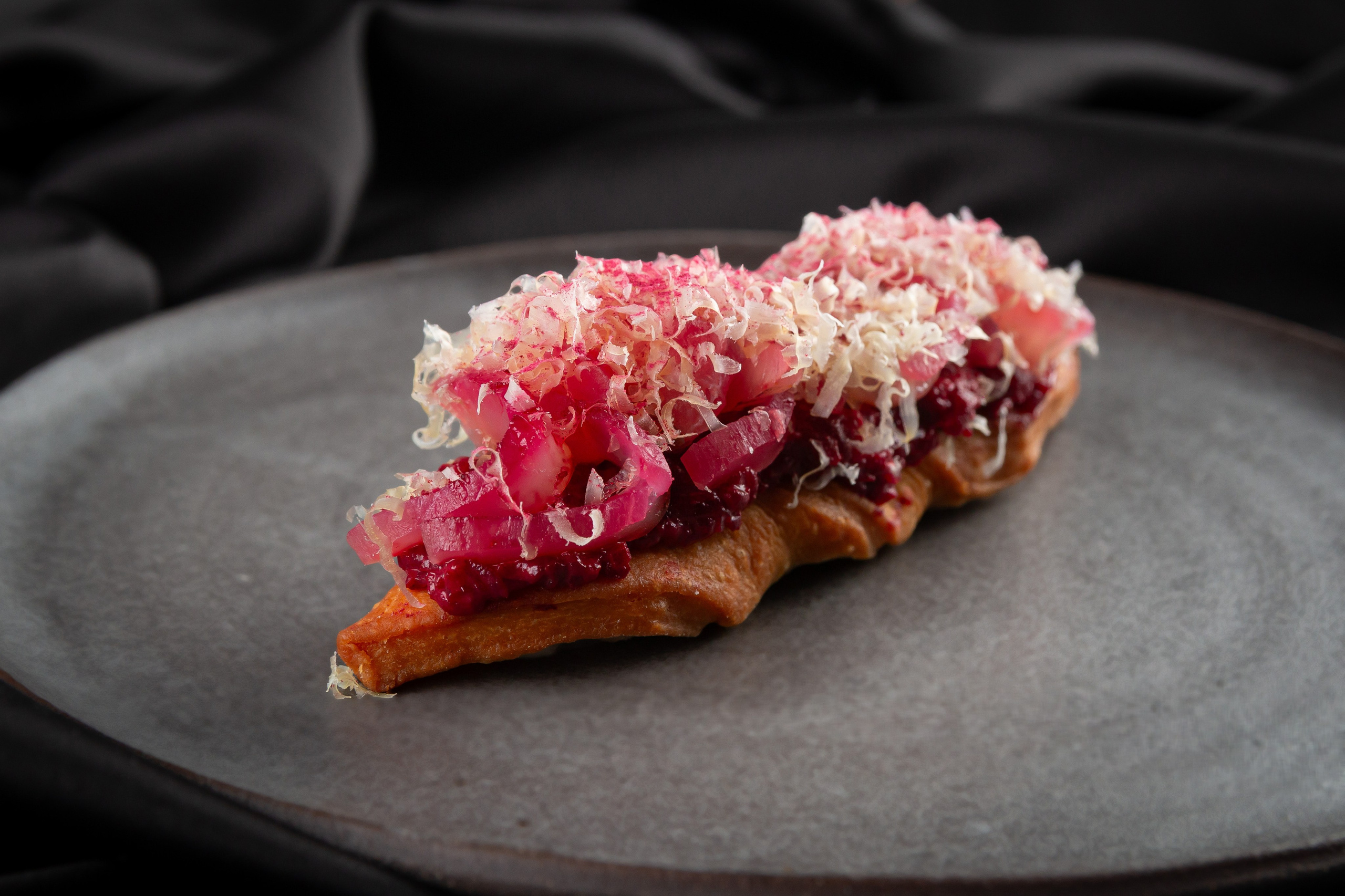 Amar. Александр Стряпунин — предметный фотограф в Улан-Удэ