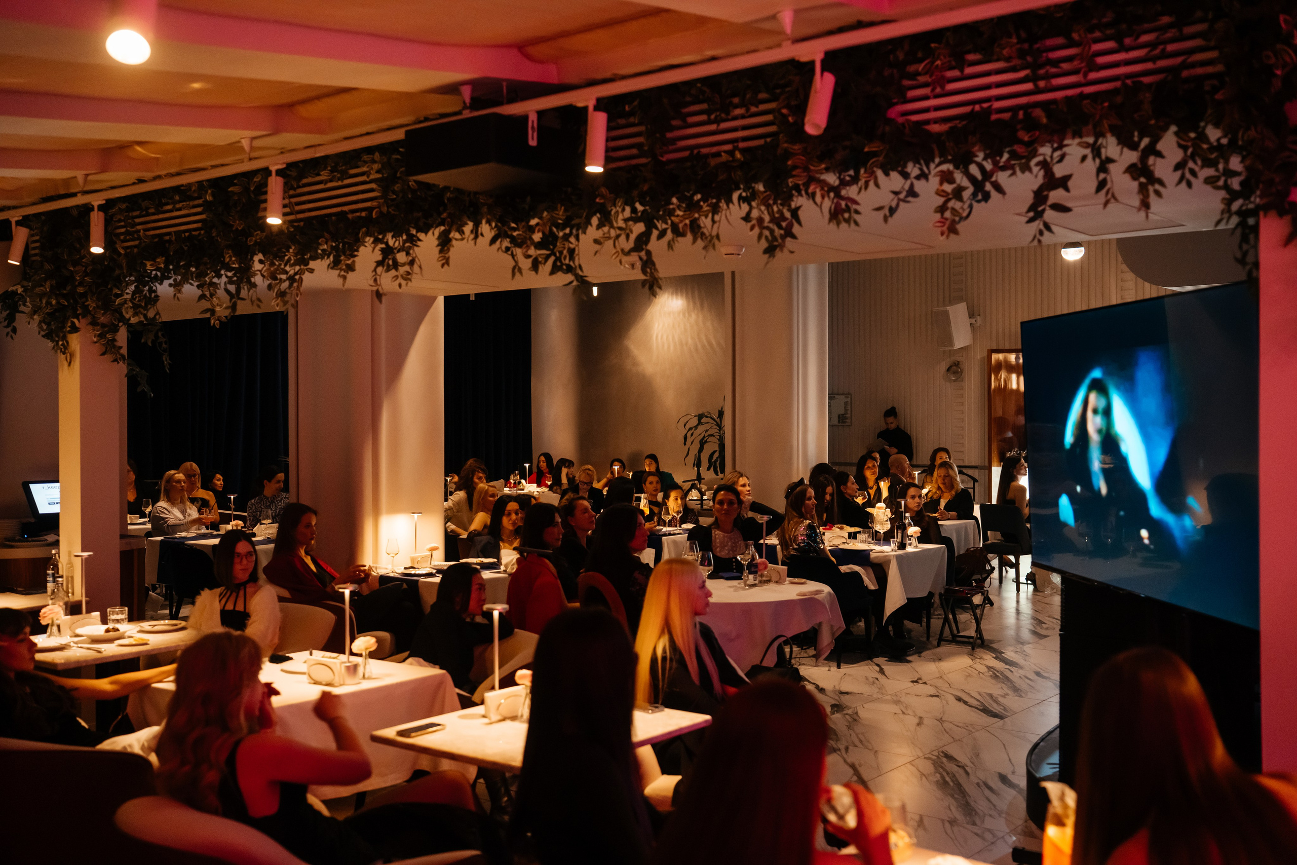 Лекция Ярослава Михеева. BENUAR Restaurant