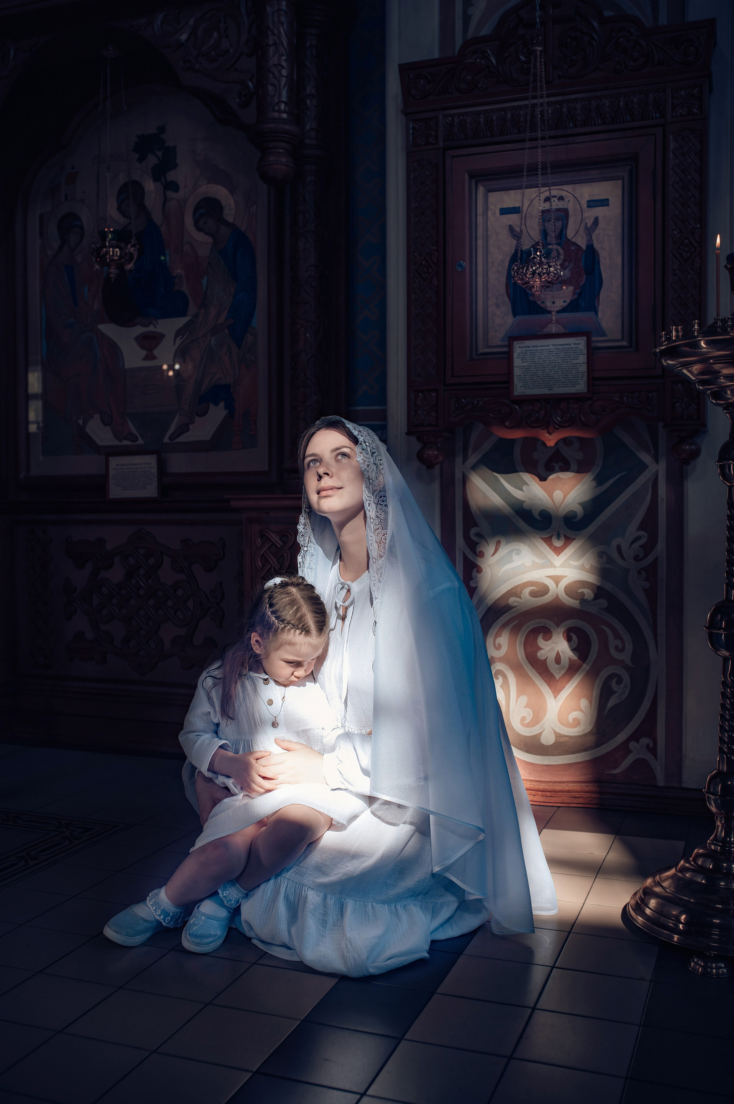 Крещение Авроры в храме Иоанна Предтечи. Фотографы крещения/венчания  Красноярск Татьяна и Вячеслав Переваловы