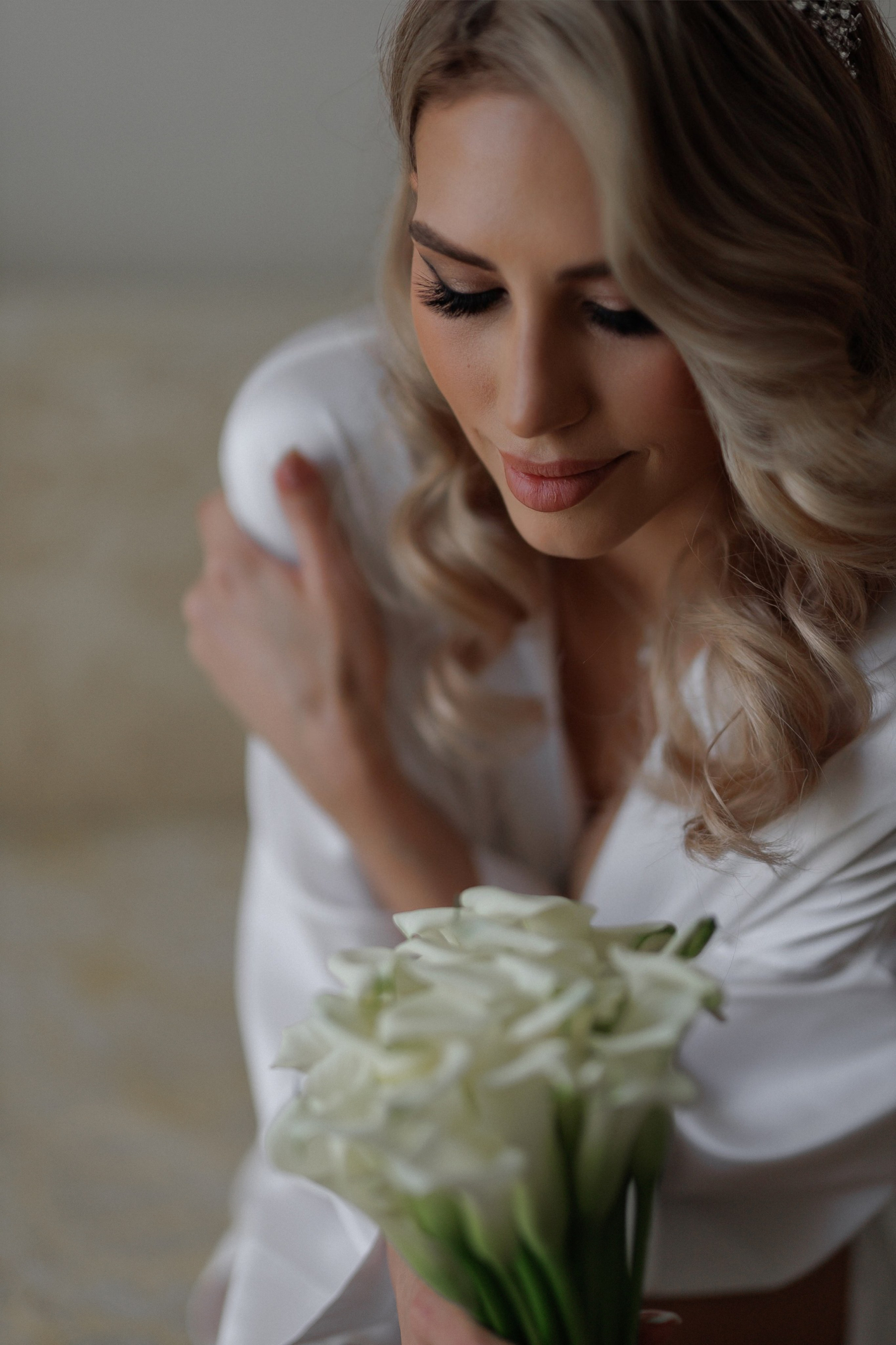 ···. Свадебный фотограф в Санкт-Петербурге Александра Чукавина