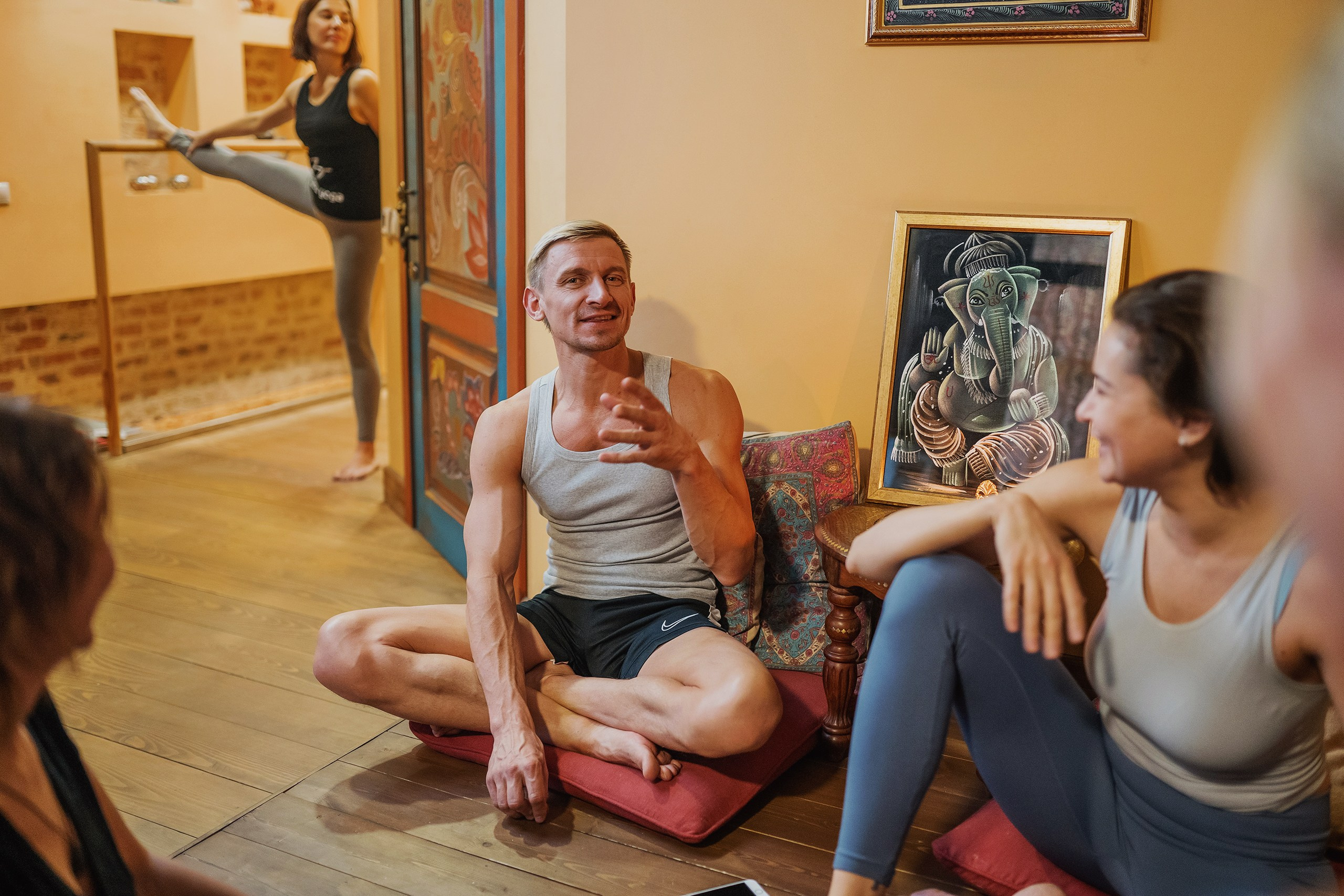 Студия йоги «Virgou» (2017-21). Фотограф Михаил Бурдель. Индустриальная, коммерческая и рекламная фотография