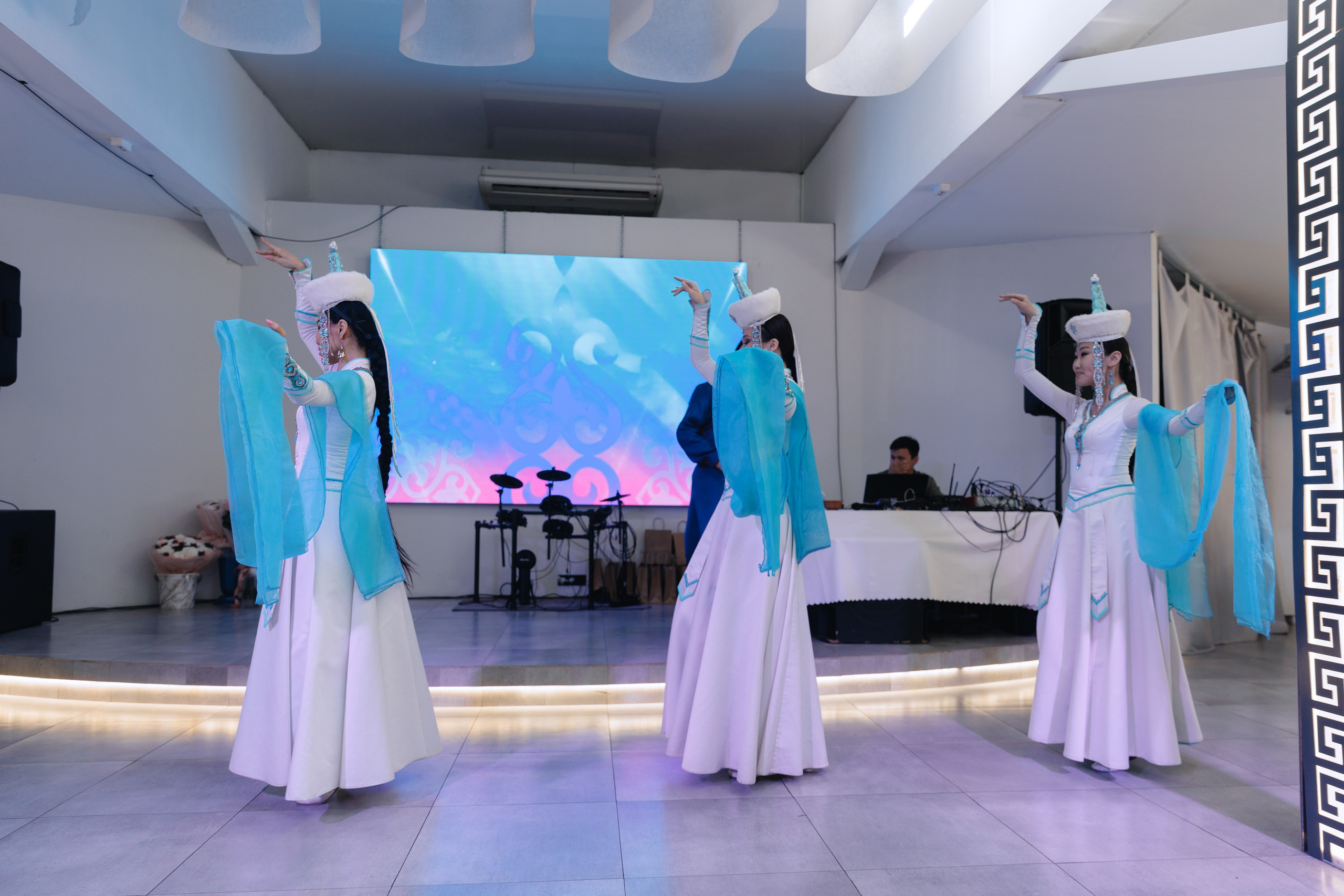 Вячеслав и Цырена. Свадебный и семейный фотограф в Улан-Удэ