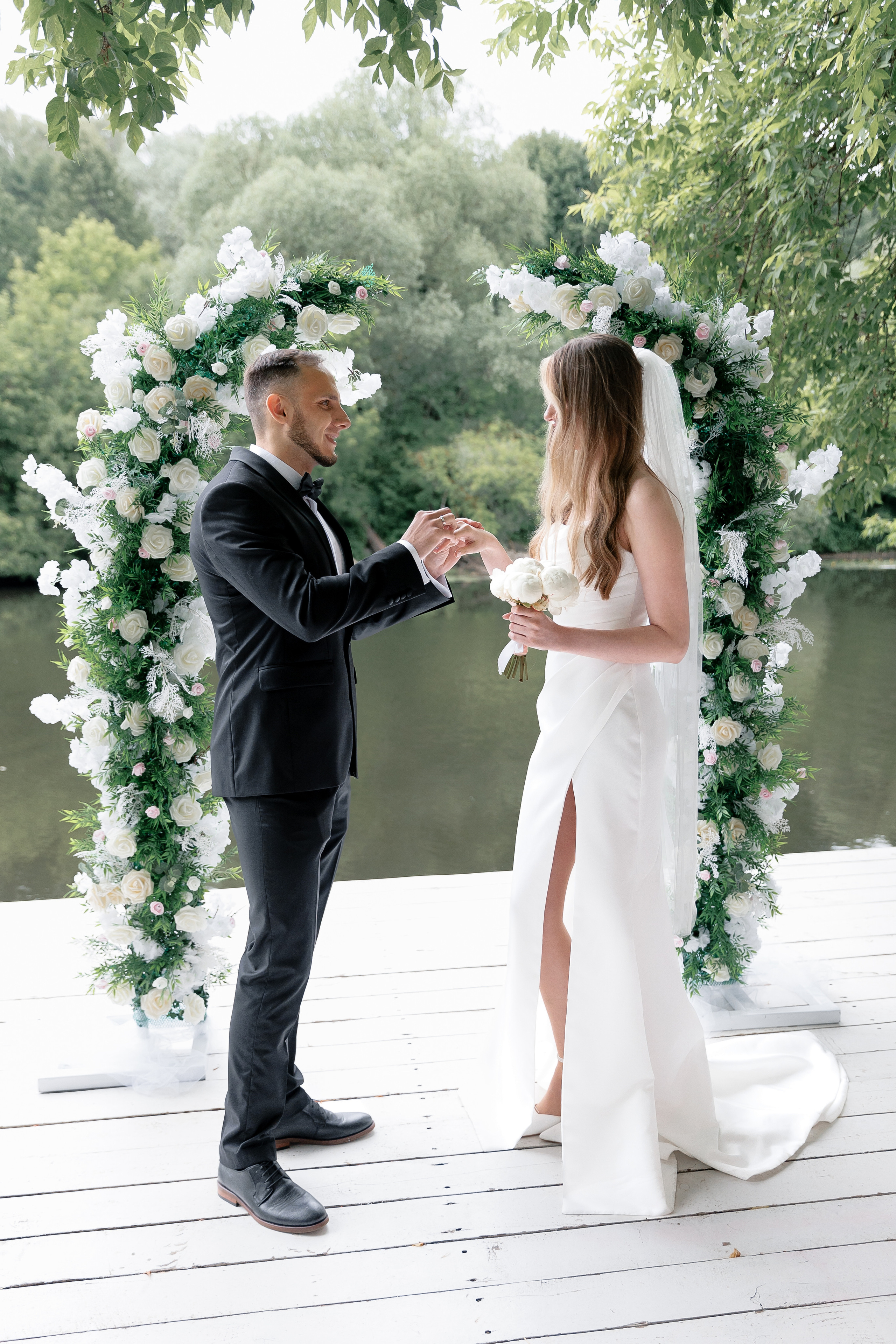 Анонс свадебных фотографий Сергея и Александры. Свадебный фотограф Домодедово Москва Катерина Алехина