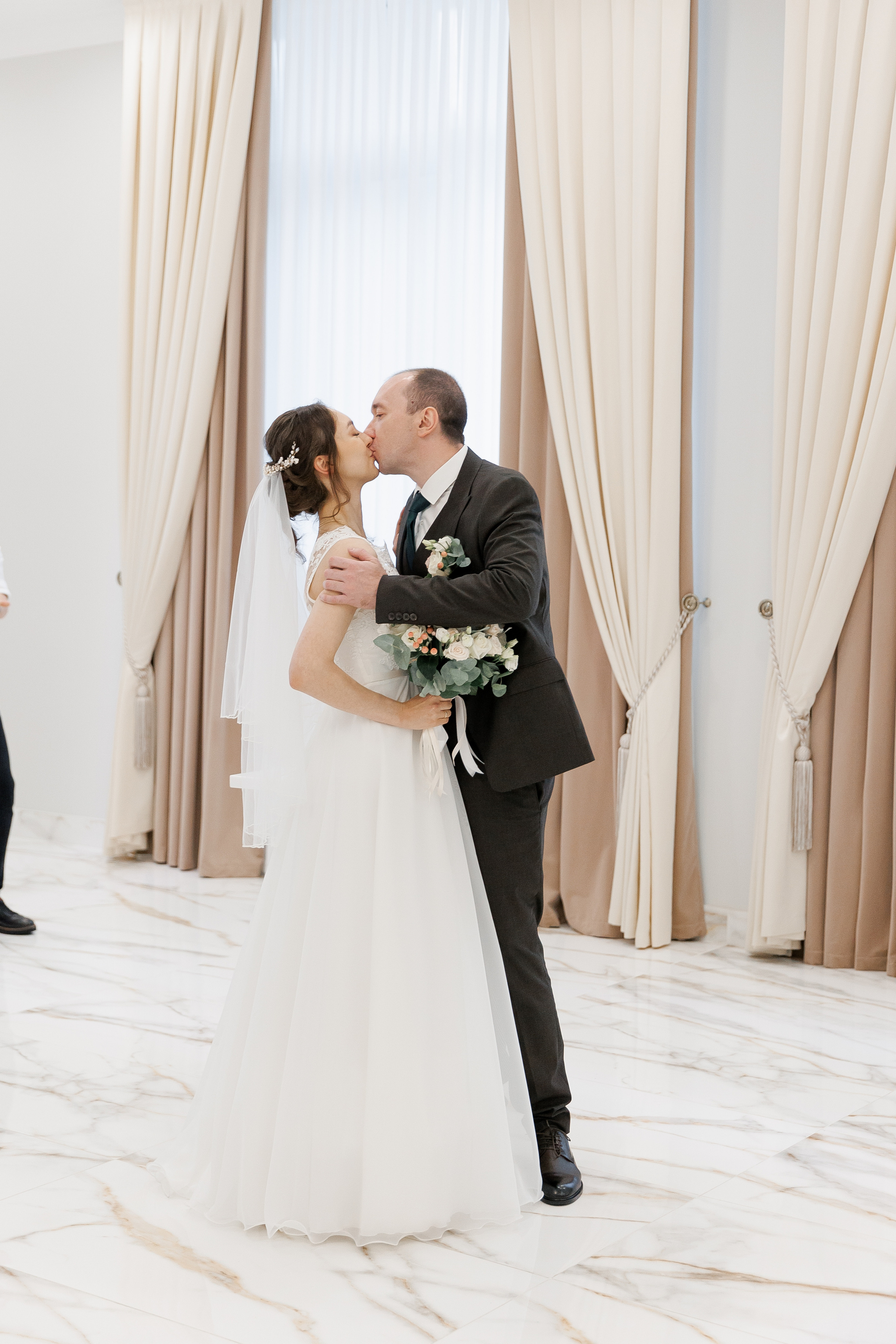 Анонс свадебных фотографий Кирилла и Виктории. Свадебный фотограф Домодедово Москва Катерина Алехина