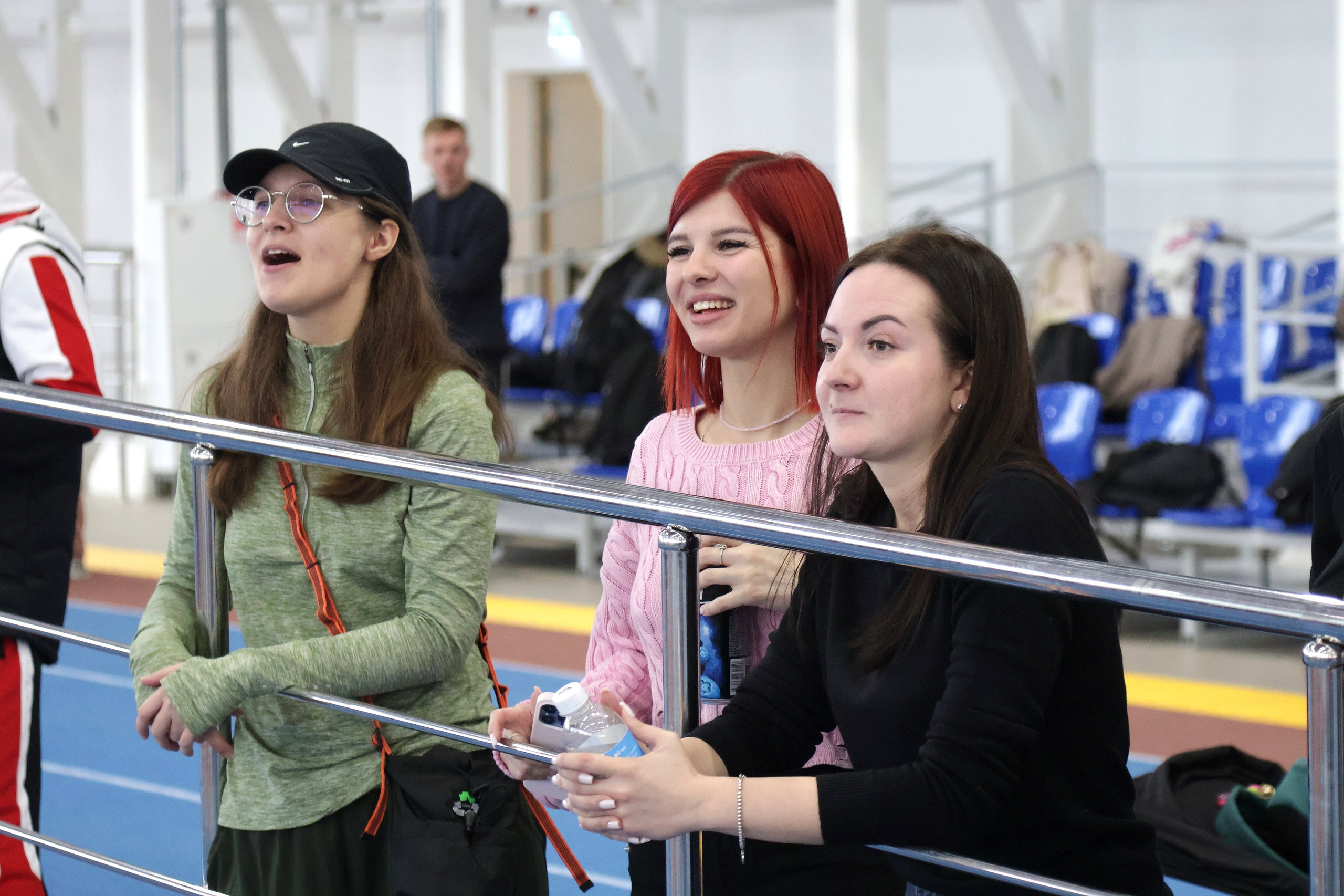 Болельщики на кроссфит гонке CRACE