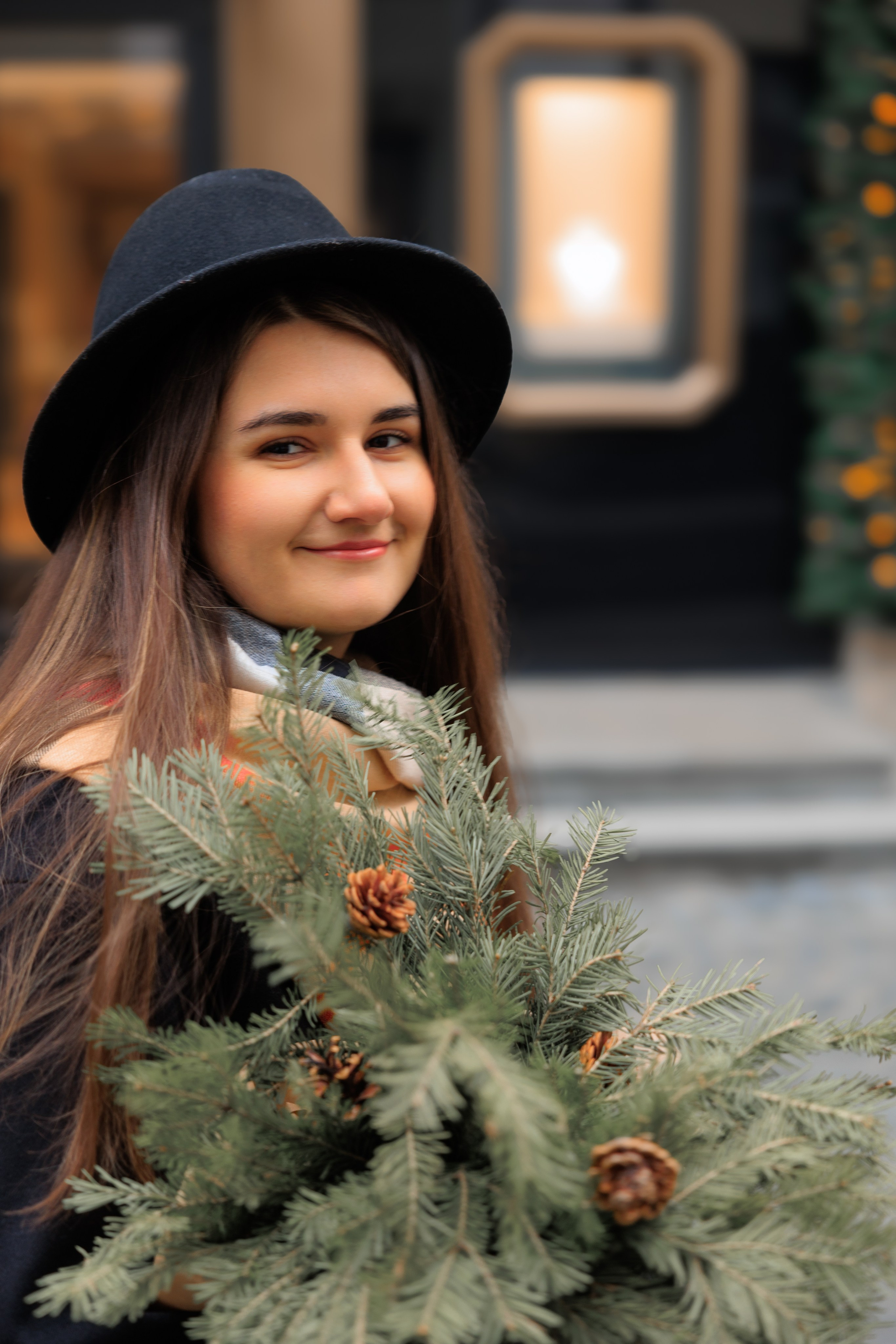 ДАША. Я фотограф из Москвы к Вашим услугам