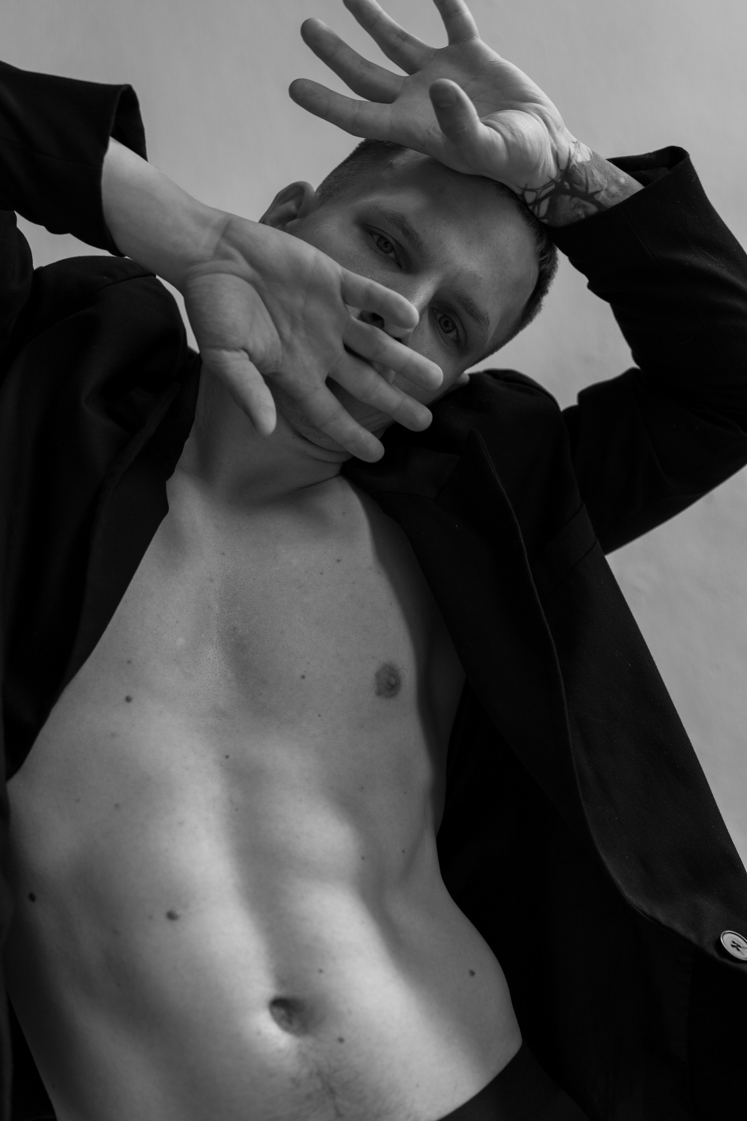 Мужская съёмка в студии. Фотограф Елизавета Потешкина