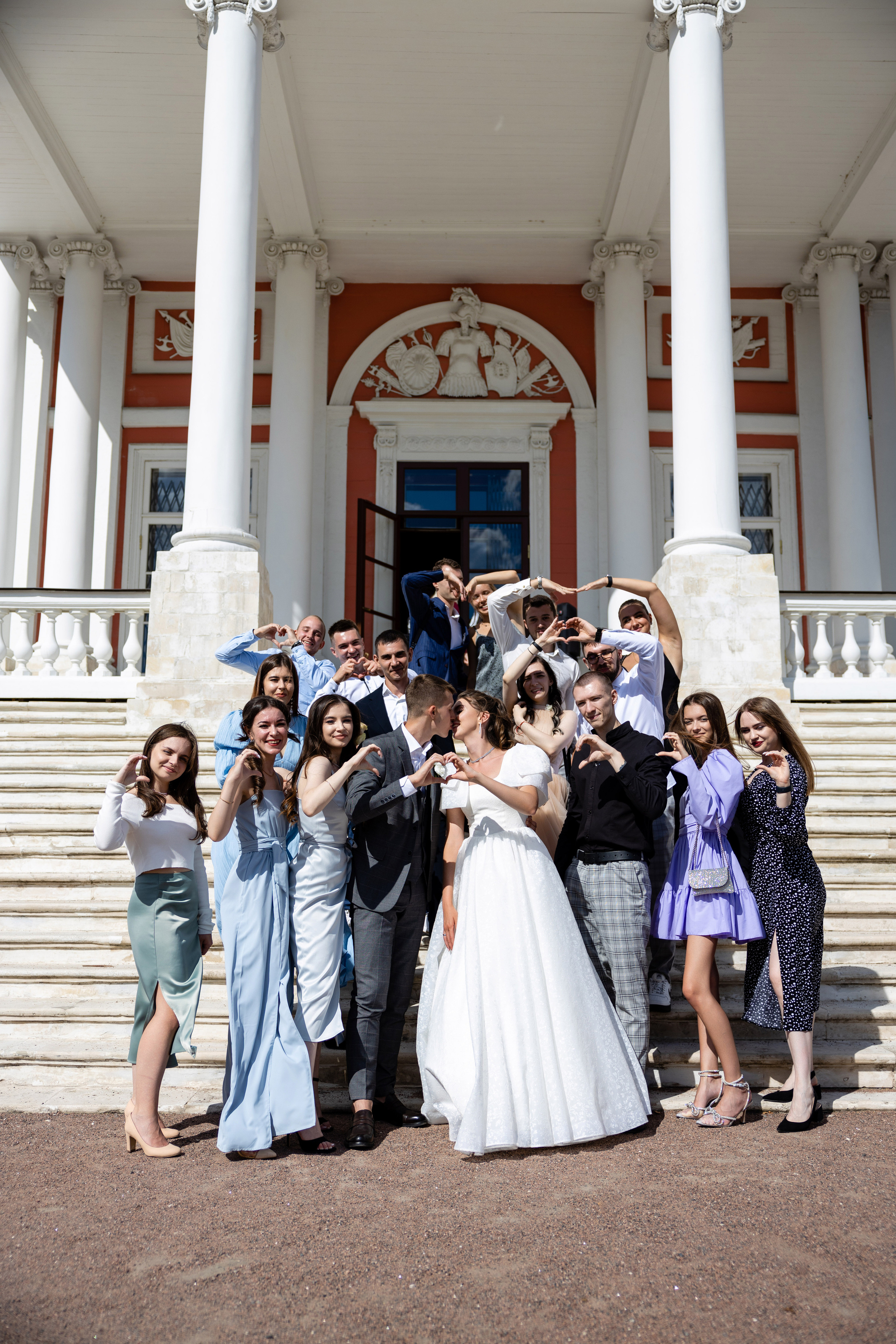 Виктория и Роман. Таганский ЗАГС. Репортажный и студийный фотограф в Москве — Софи