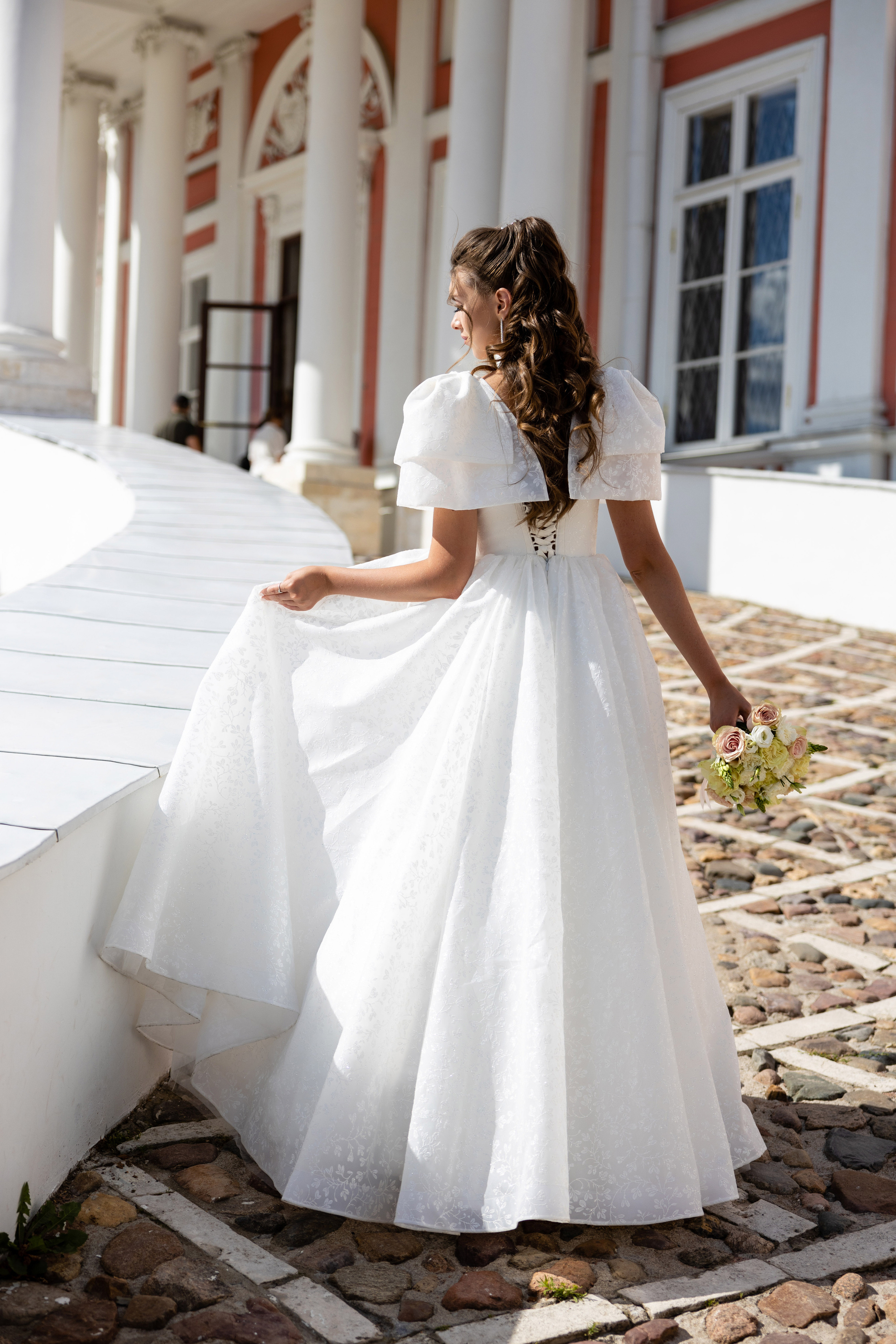 Виктория и Роман. Таганский ЗАГС. Репортажный и студийный фотограф в Москве — Софи