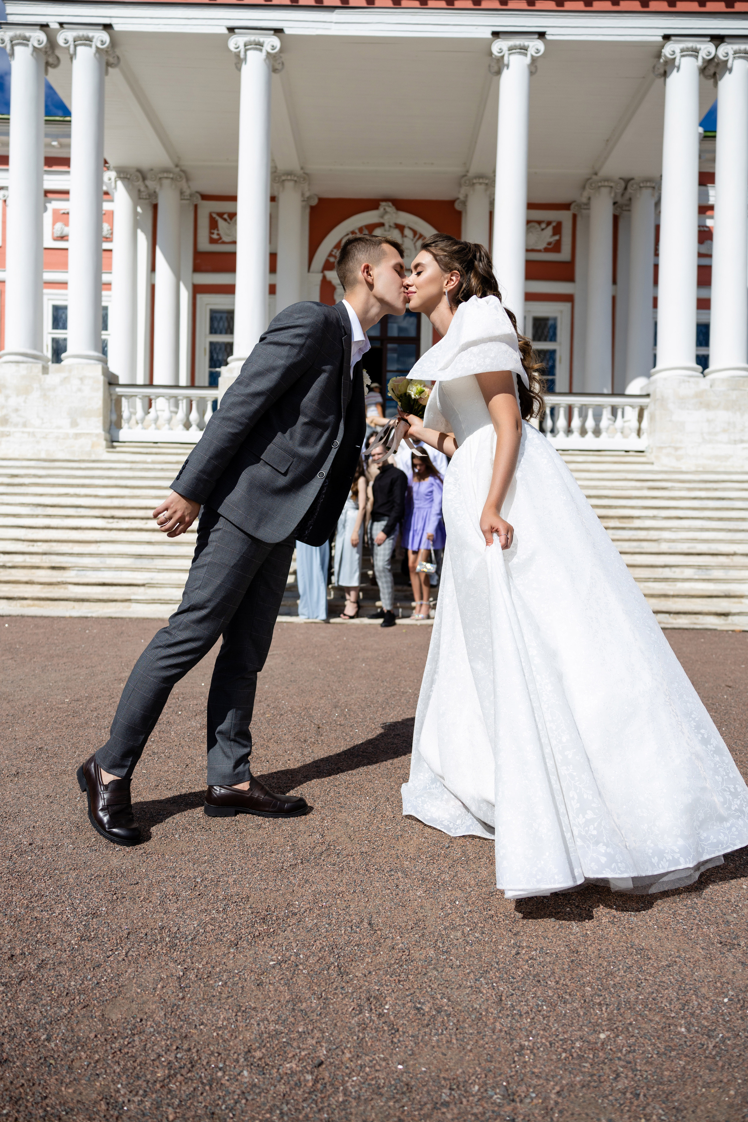 Виктория и Роман. Таганский ЗАГС. Репортажный и студийный фотограф в Москве — Софи