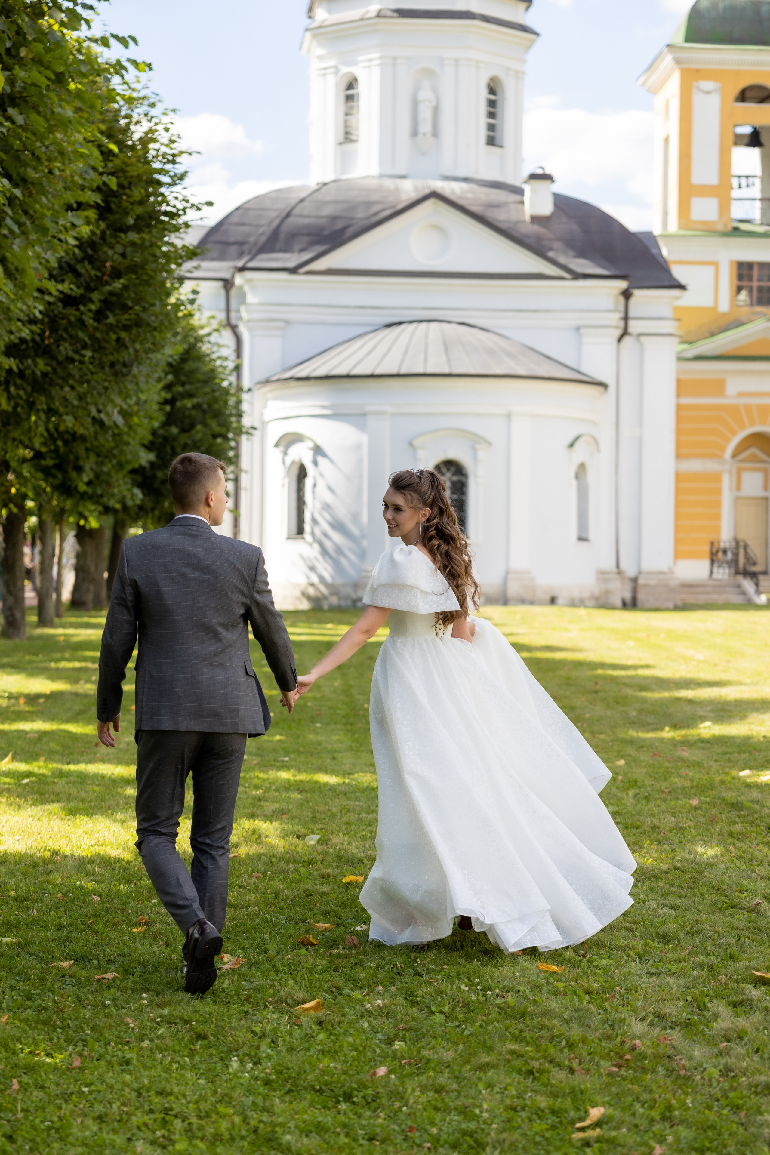 Виктория и Роман. Таганский ЗАГС. Репортажный и студийный фотограф в Москве — Софи
