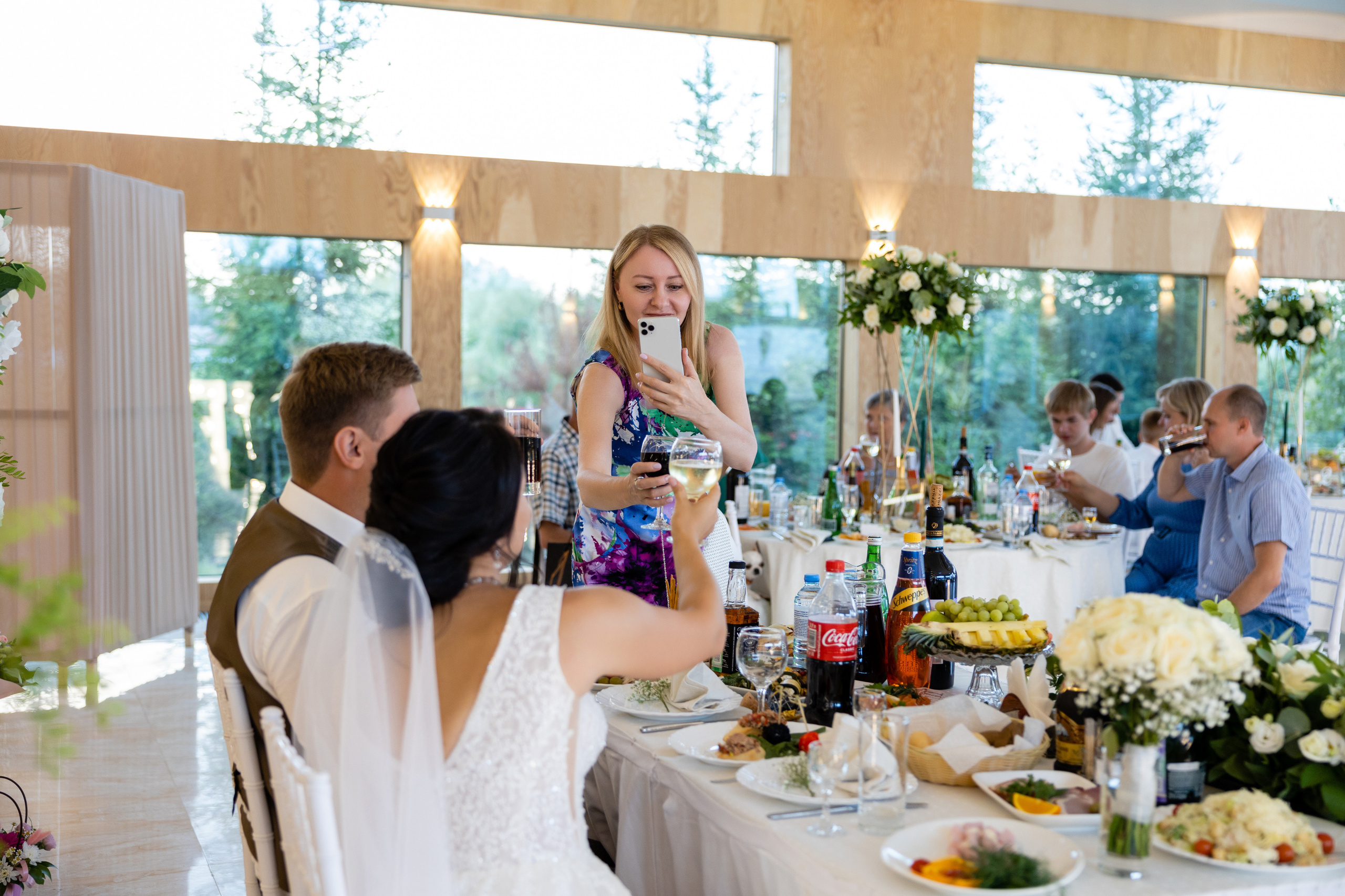 Празднование свадьбы в X-land парке. Репортажный и студийный фотограф в Москве — Софи