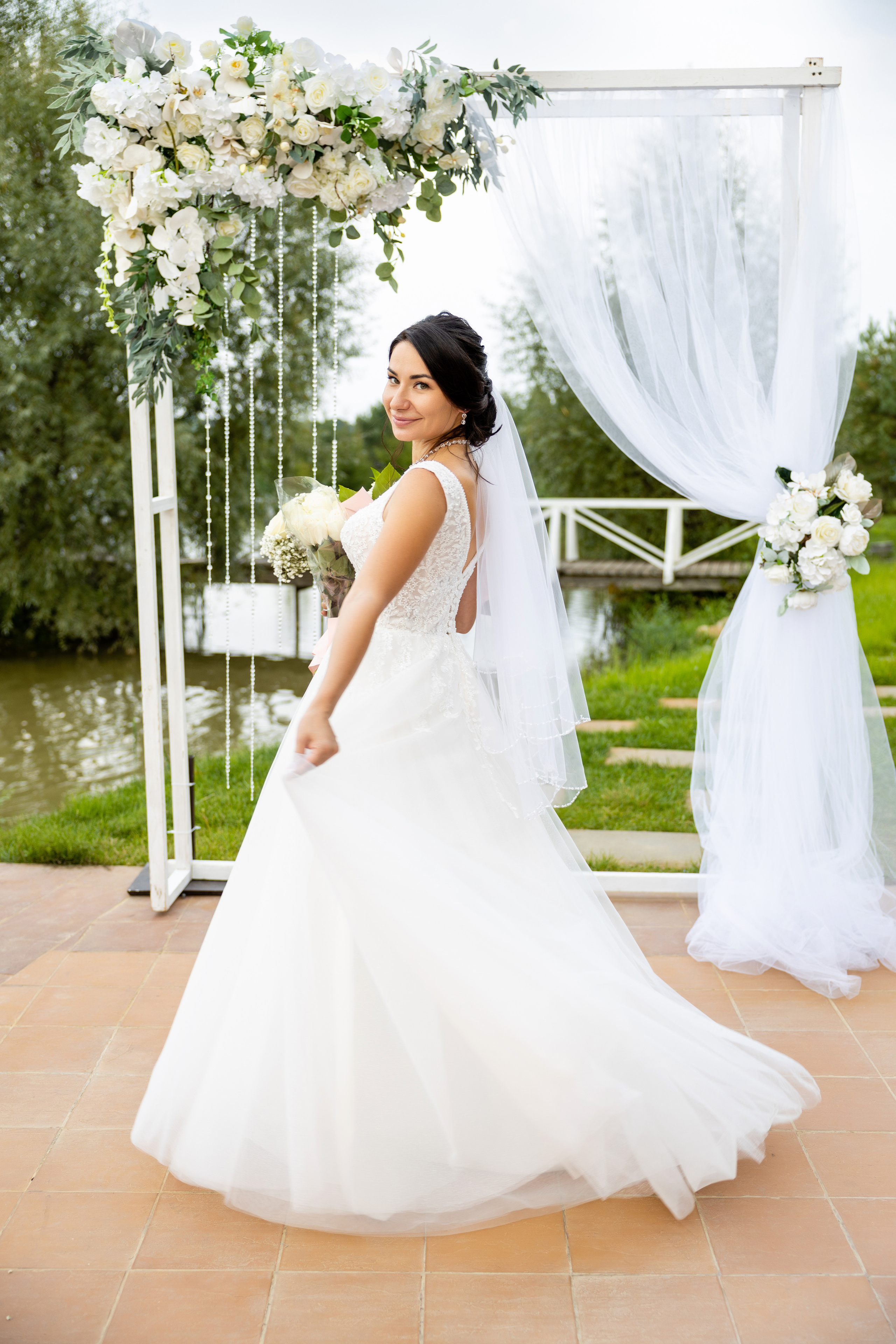 Празднование свадьбы в X-land парке. Репортажный и студийный фотограф в Москве — Софи