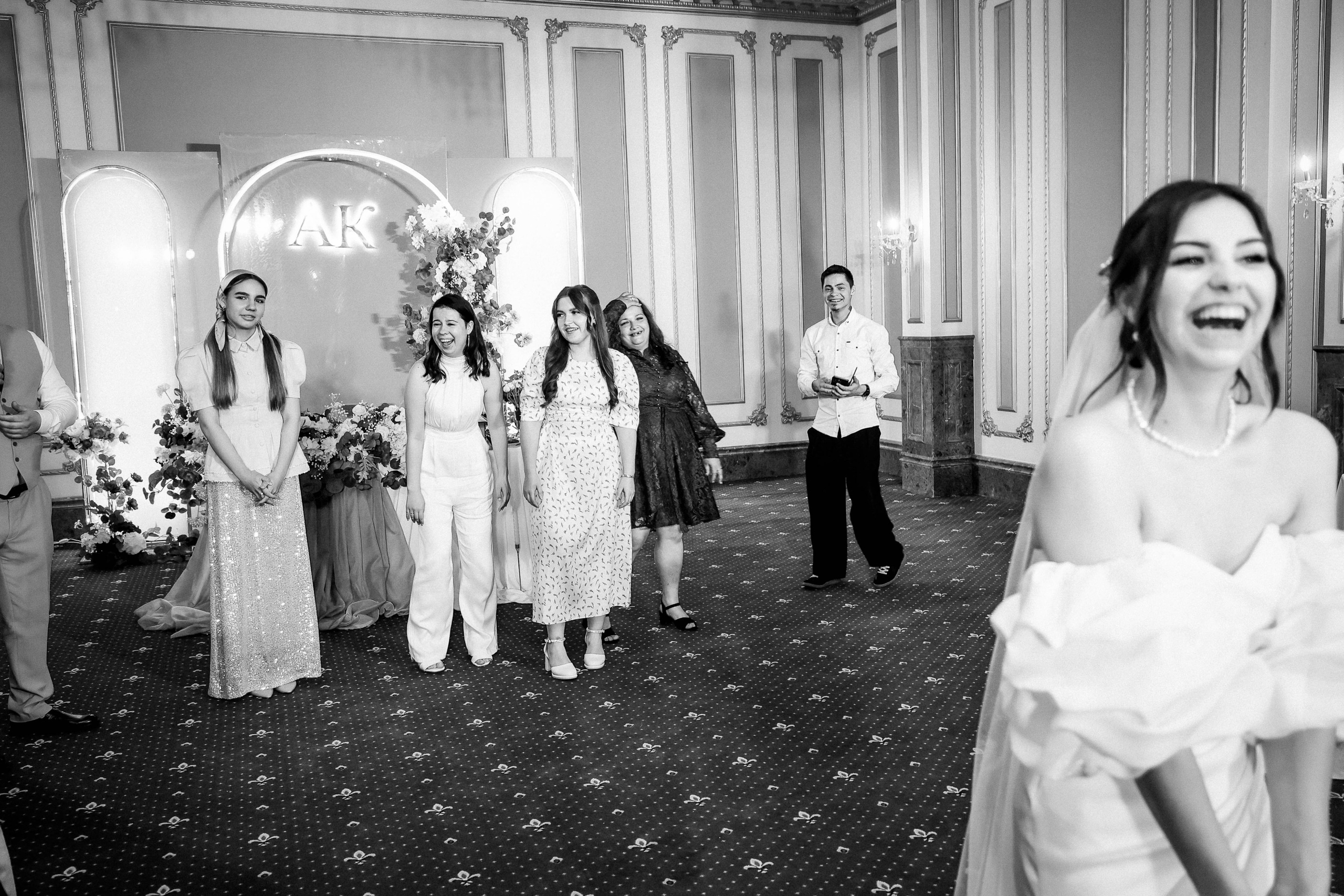 КСЕНИЯ & АНТОН. Свадебный фотограф — видеограф в г. Астрахань Екатерина Юмашева