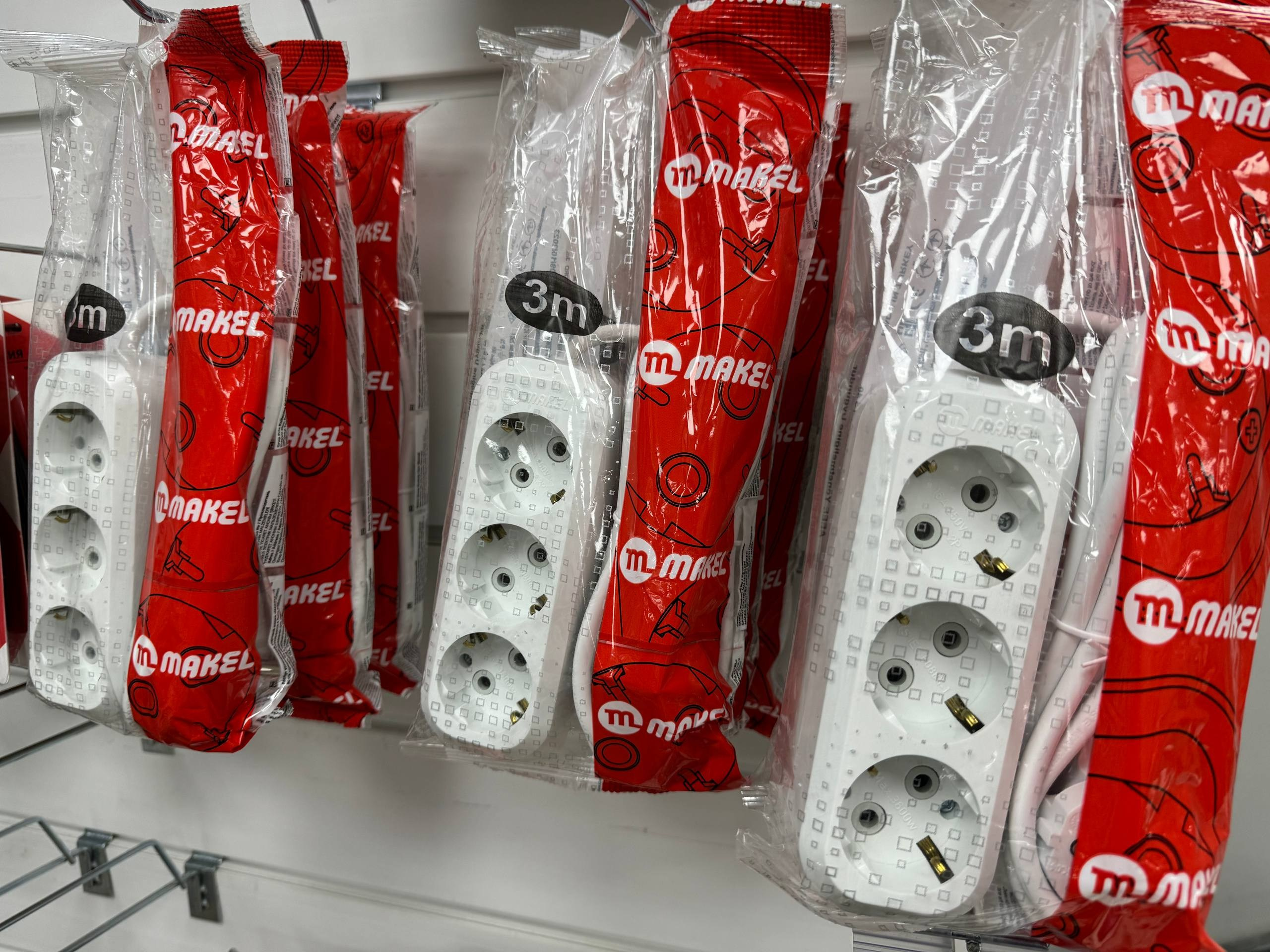 Кабель и электрика. Строительный магазин низких цен Экономкин